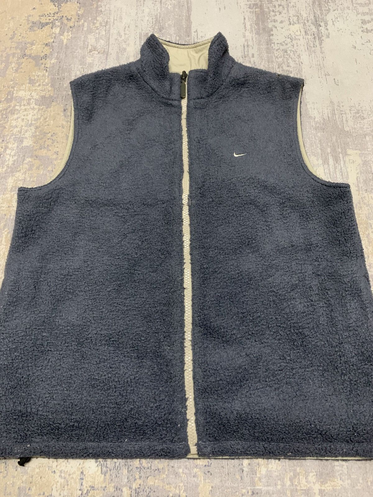 Vintage Vintage Nike Swoosh Reversible Fleece Outdoor Vests Size M / US 6-8 / IT 42-44 - 2 Thumbnail
