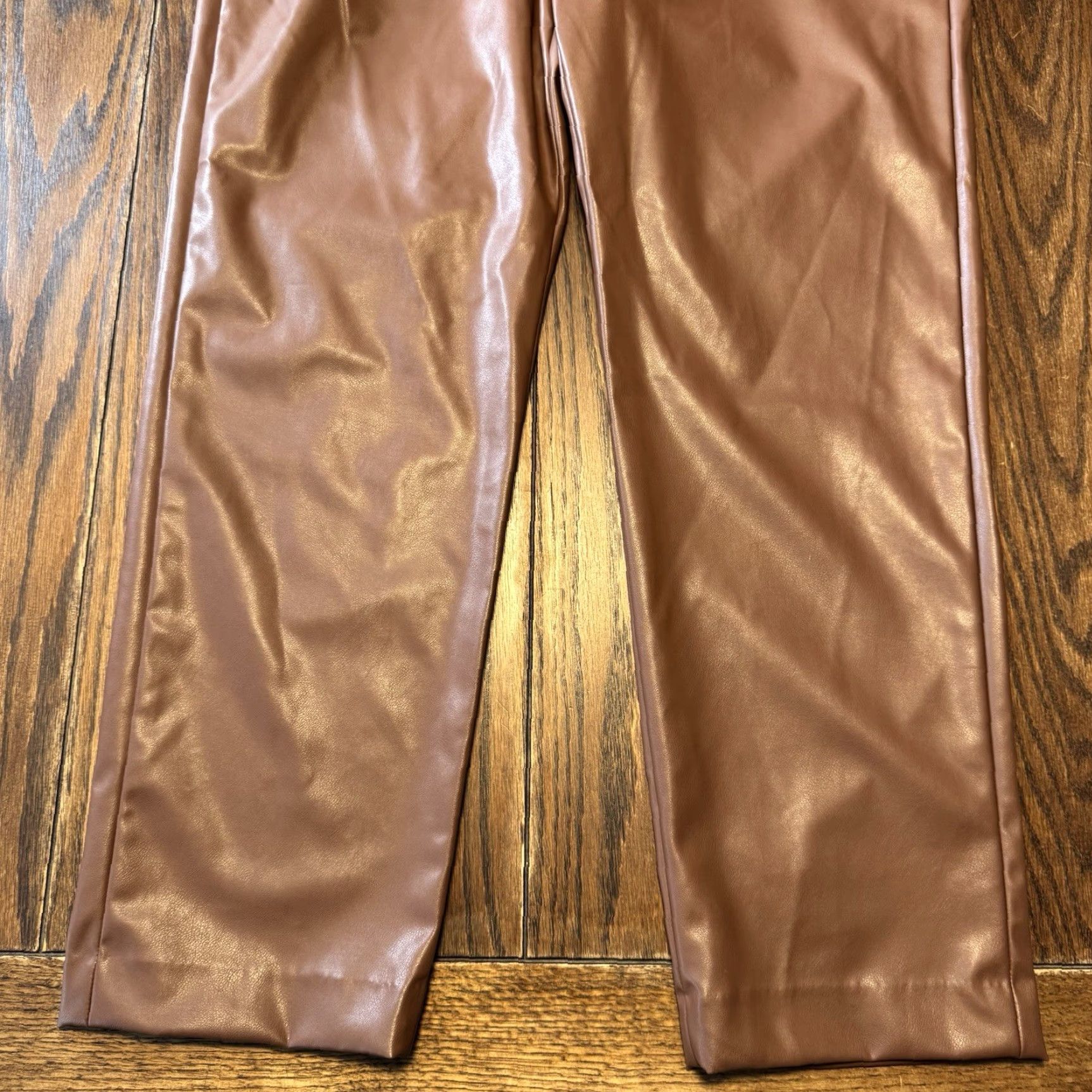 H&M H&M Vegan Leather Pants High Rise Straight Leg Relaxed Fit Brown Size 42 NEW Size 28" / US 6 / IT 42 - 2 Thumbnail