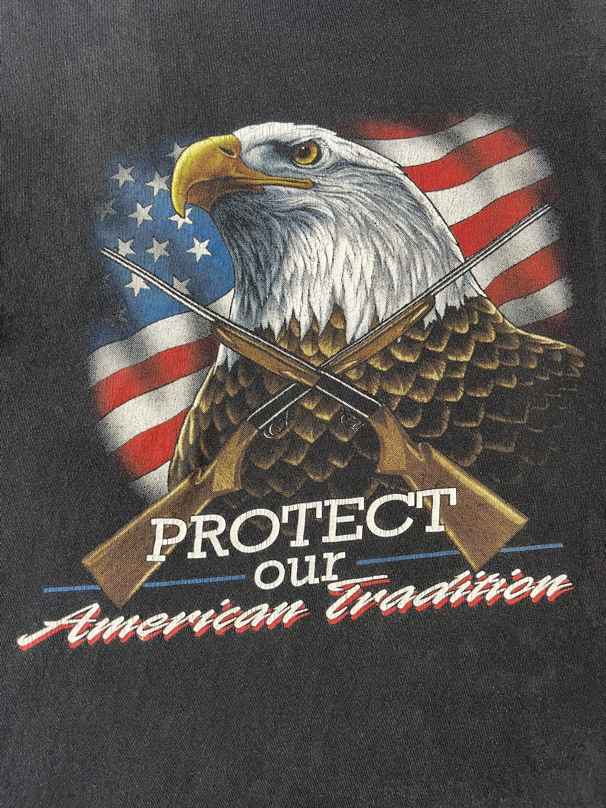 Harley Davidson Vintage 00’s Protect Our “American Tradition” Faded T-Shirt Size US XL / EU 56 / 4 - 5 Thumbnail