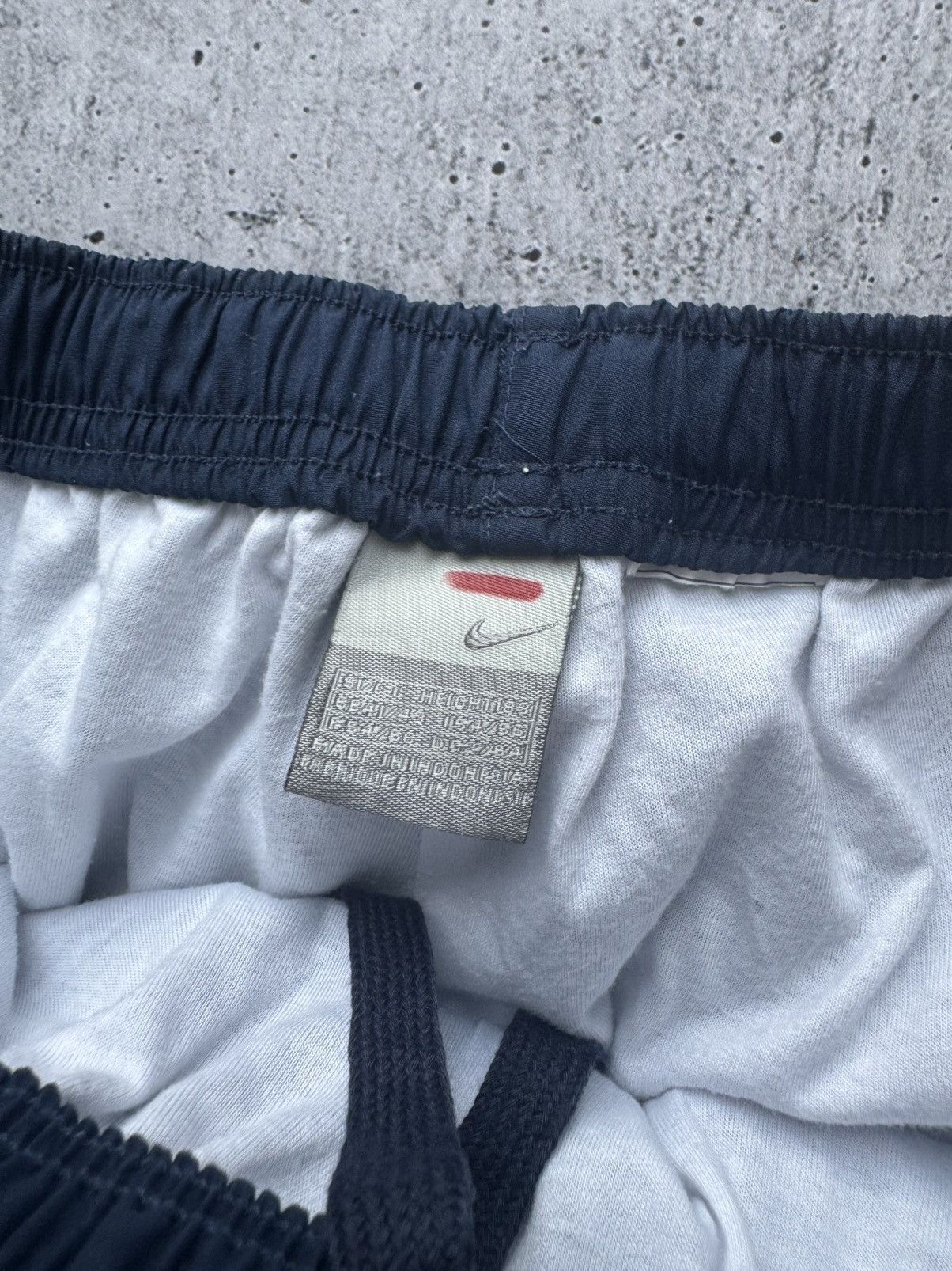 Nike Nike vintage pants joggers nylon y2k drill Size US 34 / EU 50 - 9 Thumbnail