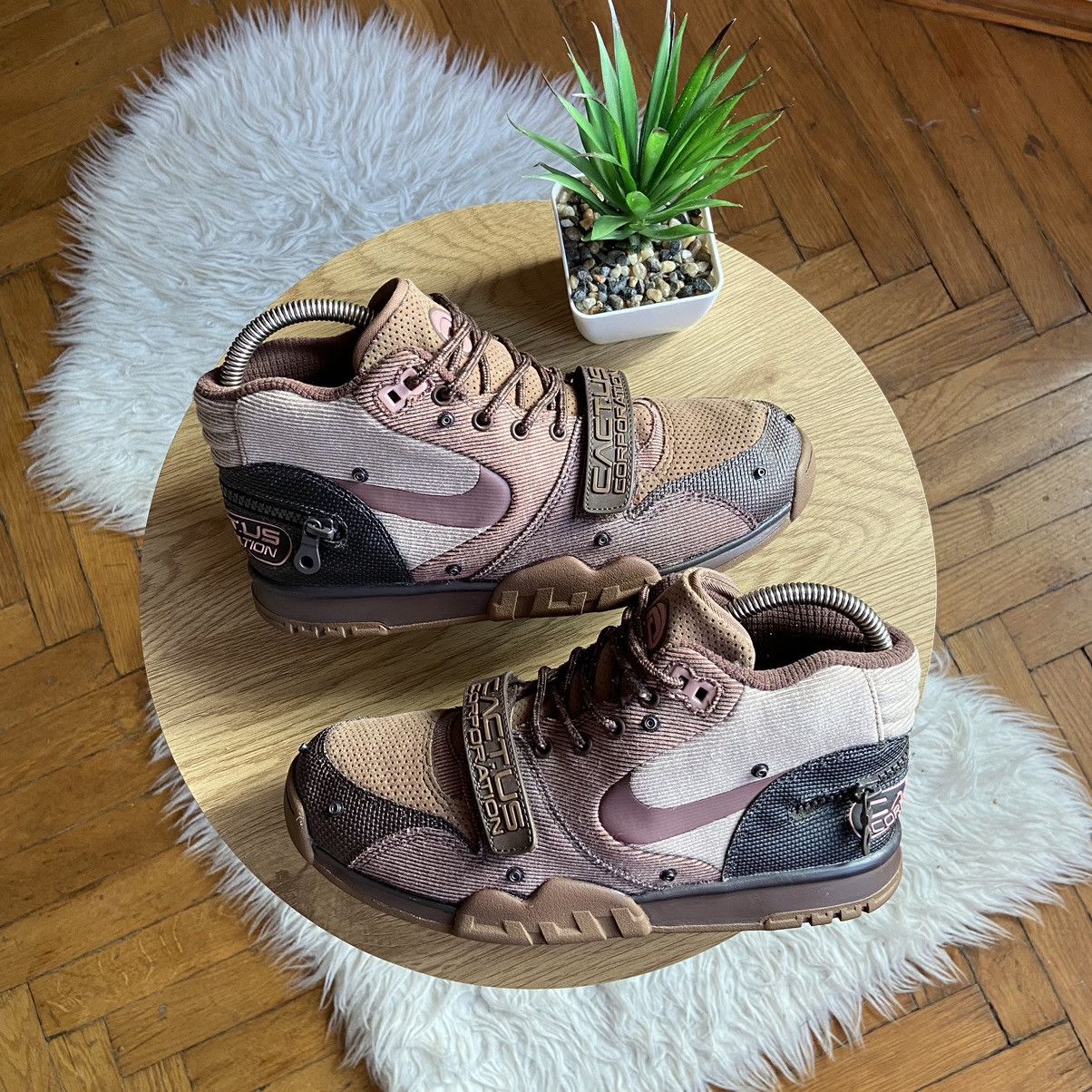 Nike × Travis Scott Nike x Travis Scott Air Trainer 1 SP Wheat Size US 7 / EU 40 - 1 Thumbnail