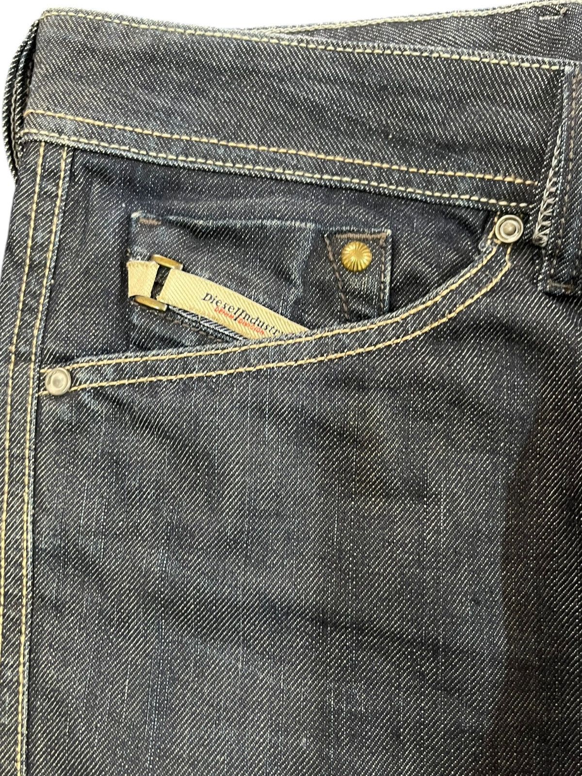 Diesel × Diesel Black Gold Vintage Diesel Dughan Punk AvantGarde Denim Size US 33 - 5 Thumbnail