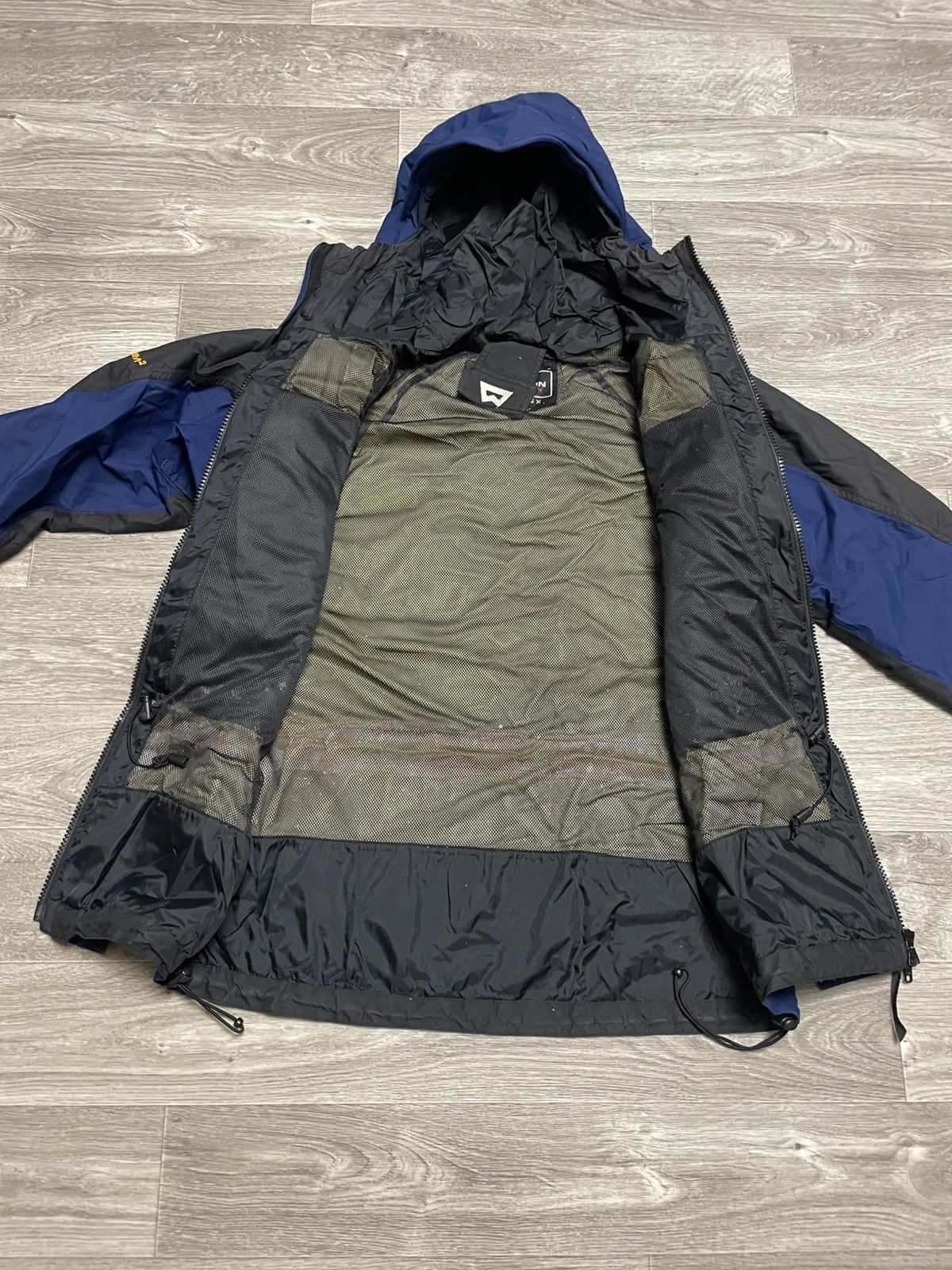 Mountain Equipment Vintage Mountain Equipment Karakorum2 Gore-Tex Jacket Size US M / EU 48-50 / 2 - 8 Thumbnail