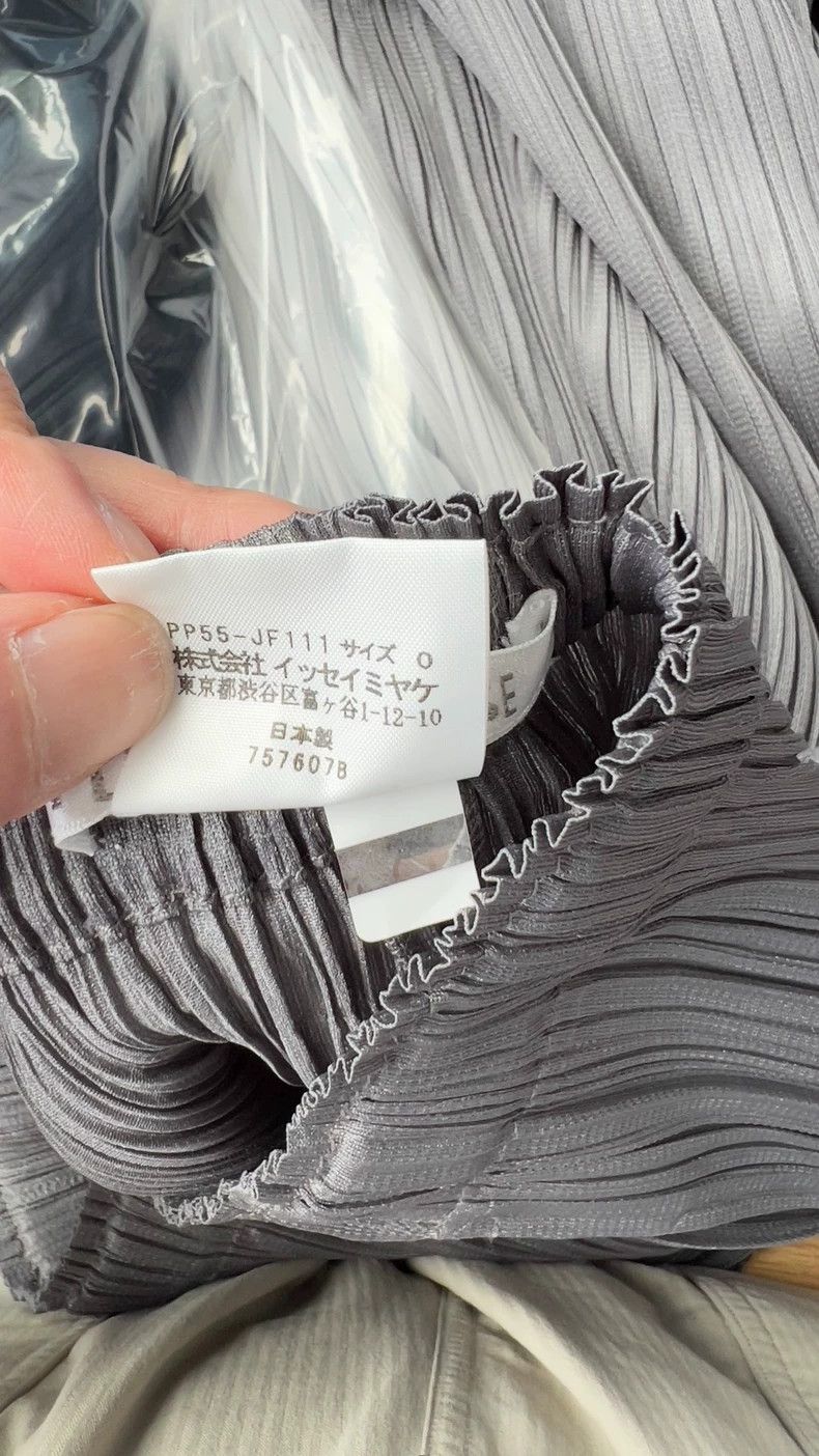 Issey Miyake issey miyake size:0 Dark grey trousers 2506-Nextarrow Size 42" / US 20 - 5 Thumbnail