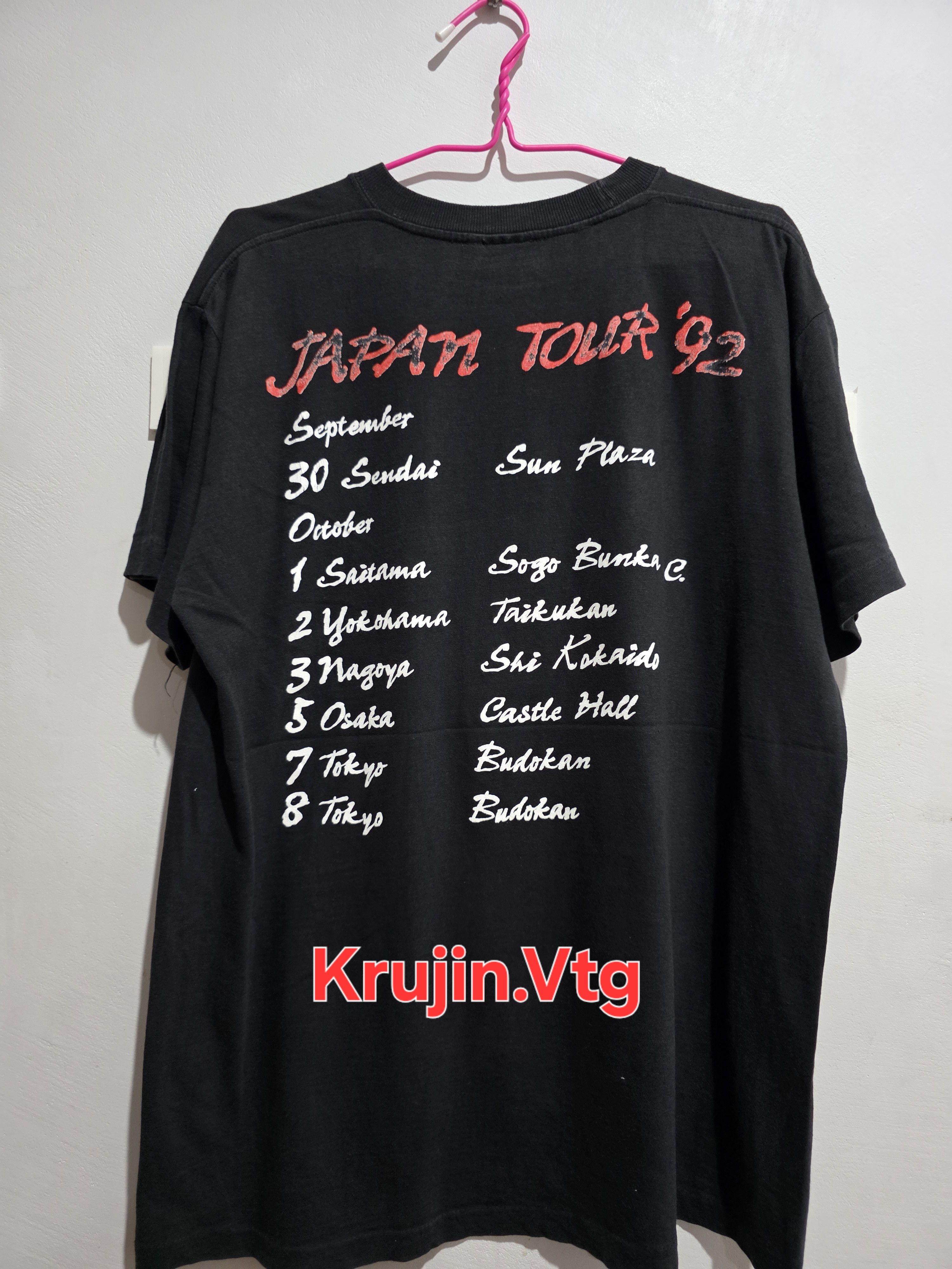 Other This Skid Row "Slave to the Grind," from 1992 Japan Tour. Size US XL / EU 56 / 4 - 6 Thumbnail