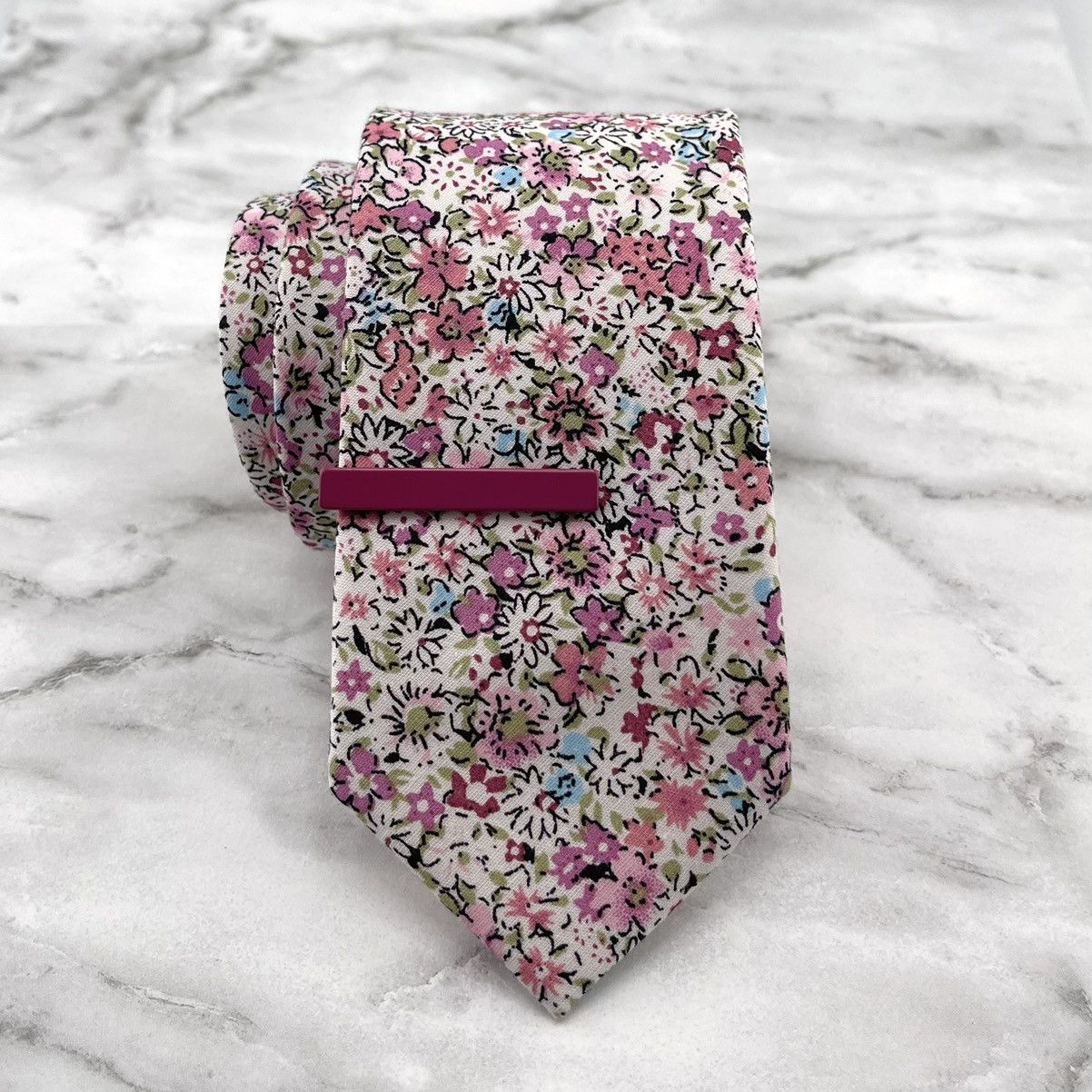 Other Men’s White Ditsy Floral Slim Necktie & Magenta Tie Bar Size ONE SIZE - 1 Thumbnail