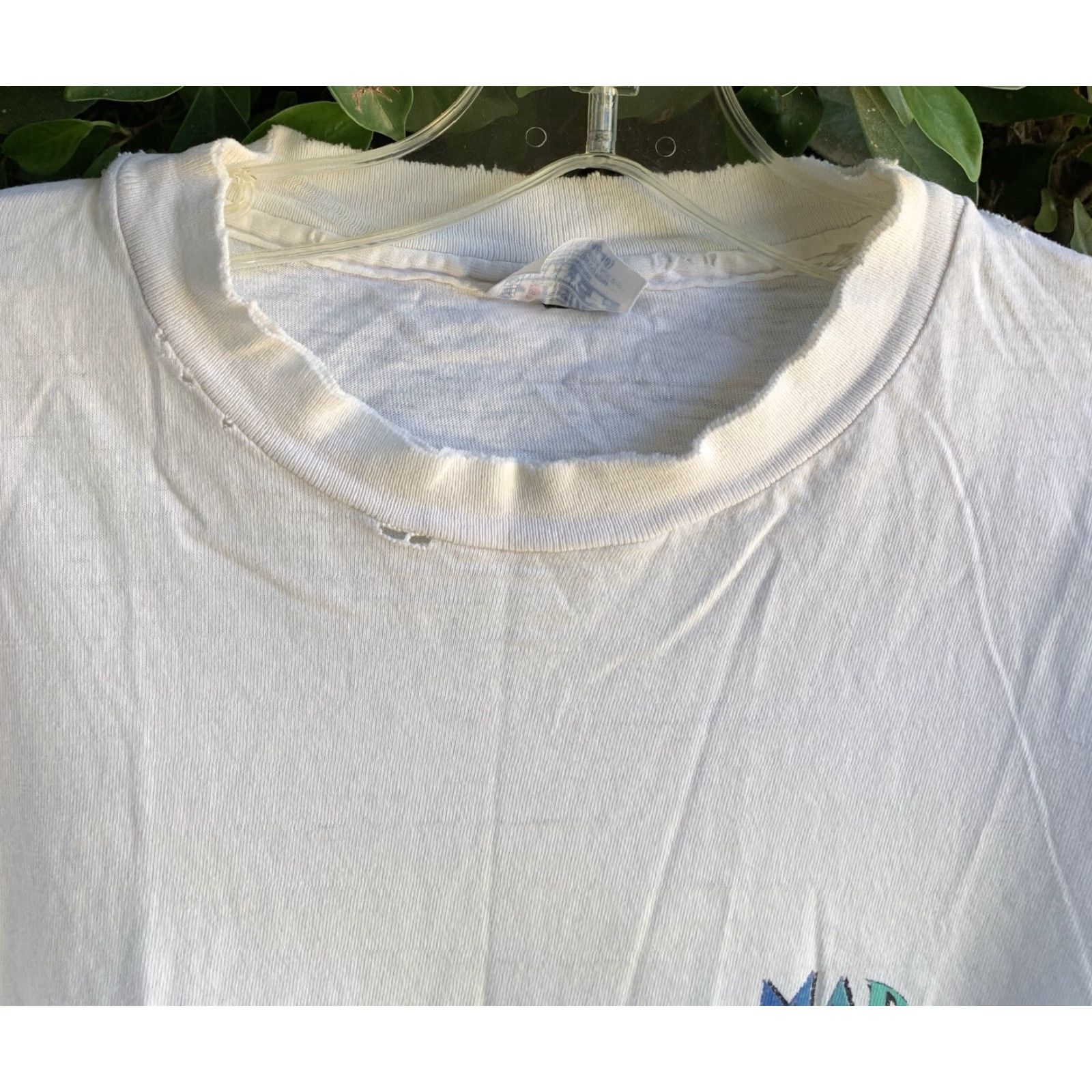 Thrasher VINTAGE Maui T Shirt Men XL White Bar Maui Mad Marlin Distressed Holes Thrashed Vintage Shirt Men XL White Hawaiian Fish 90s Size US XL / EU 56 / 4 - 4 Thumbnail