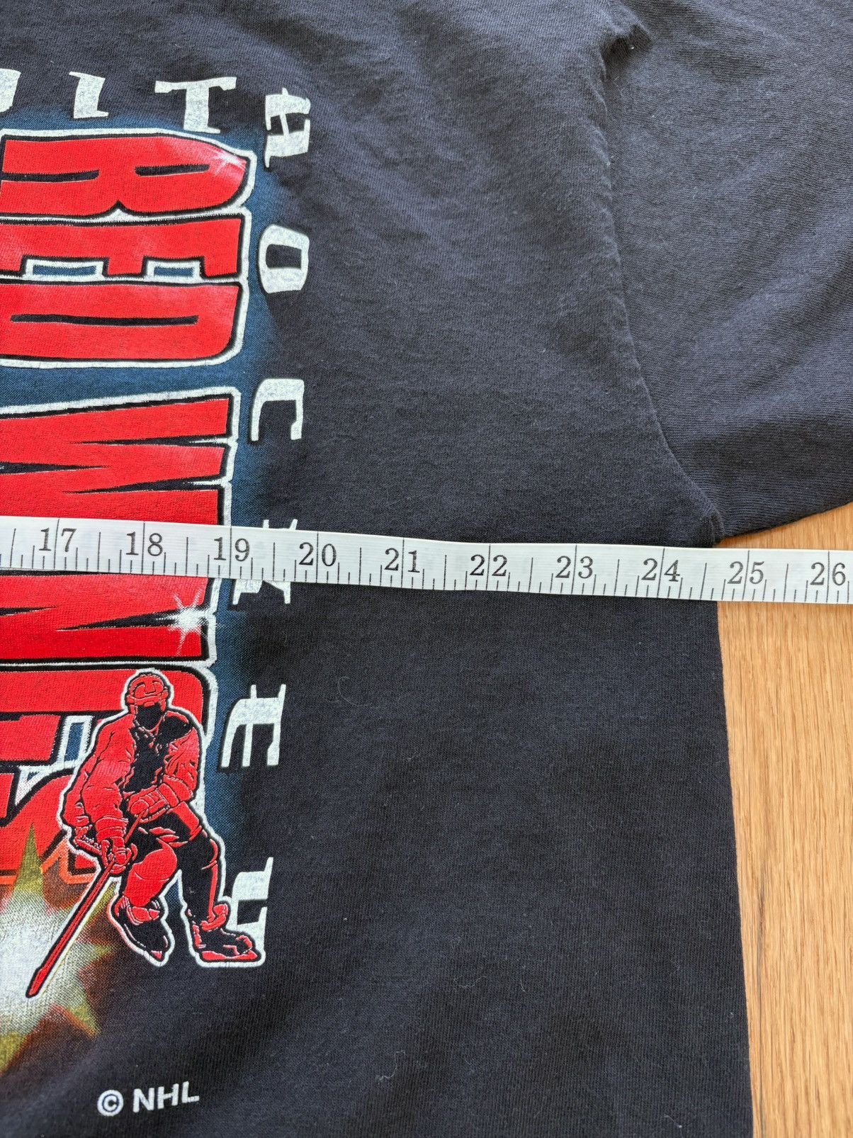 Logo 7 Detroit Red Wings NHL Logo 7 Vintage 90s Hockey T Shirt XL Size US XL / EU 56 / 4 - 9 Thumbnail