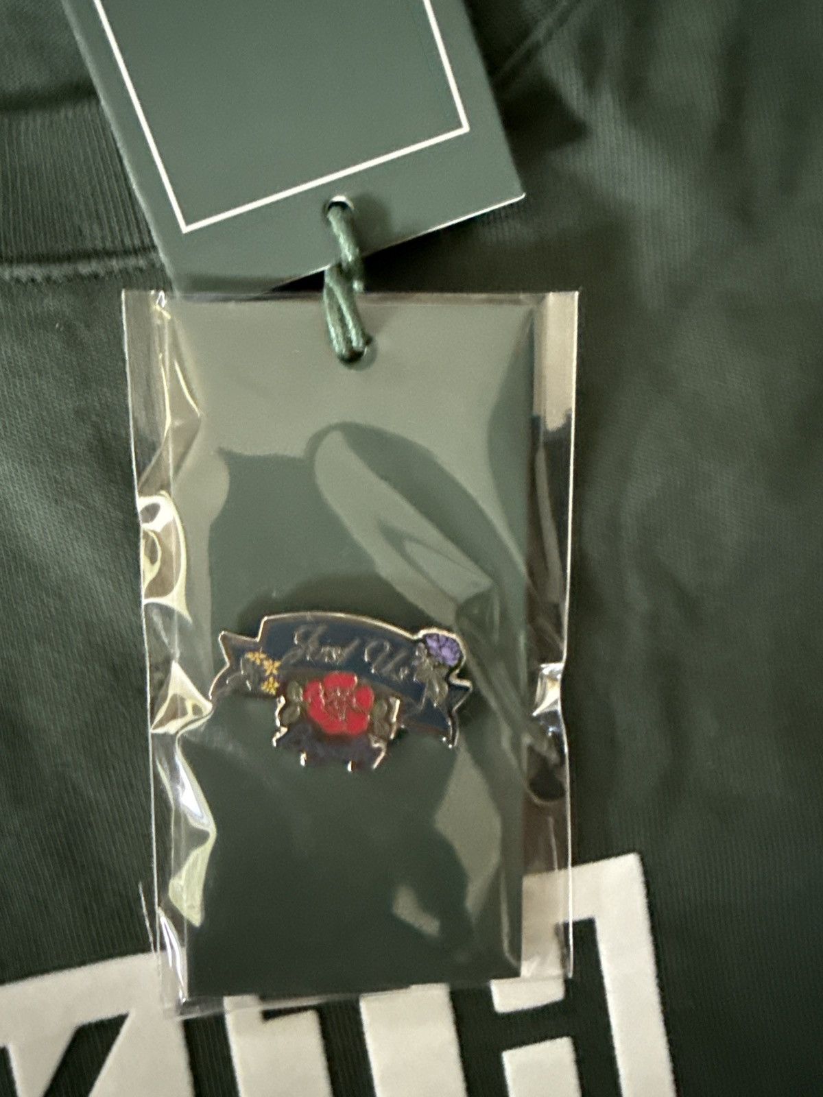 Kith Kith vitality exclusive T shirt green scarab with pin Size US L / EU 52-54 / 3 - 7 Thumbnail