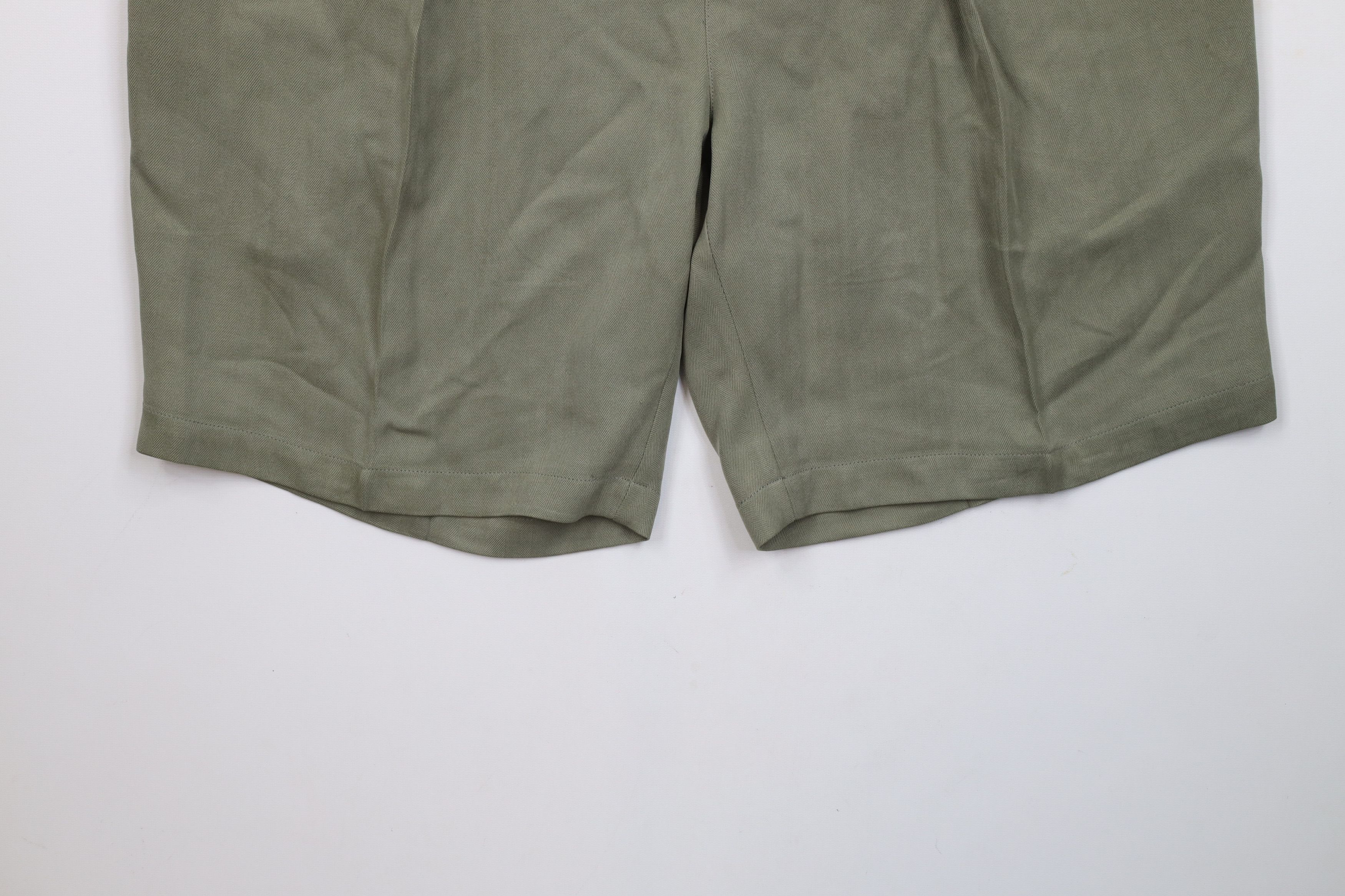 Tommy Bahama × Vintage Vintage 90s Tommy Bahama Relax Herringbone Pleated Shorts Size US 36 / EU 52 - 4 Thumbnail