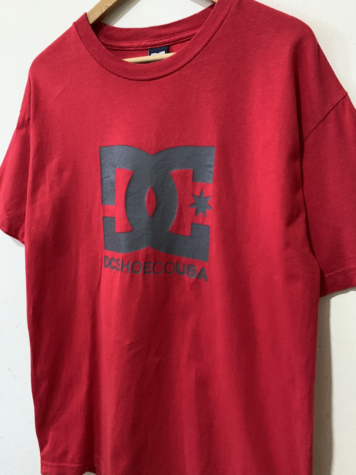 DC Vintage Y2K dc shoes logo shirt Size US L / EU 52-54 / 3 - 2 Thumbnail