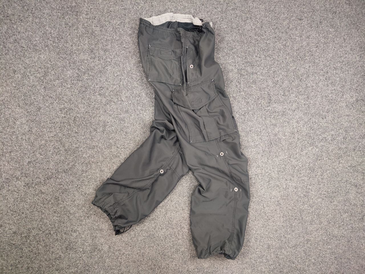 Vintage VTG Baggy Cargo If Six Was Nine Style Parachute Y2K Pants Size US 32 / EU 48 - 12 Thumbnail