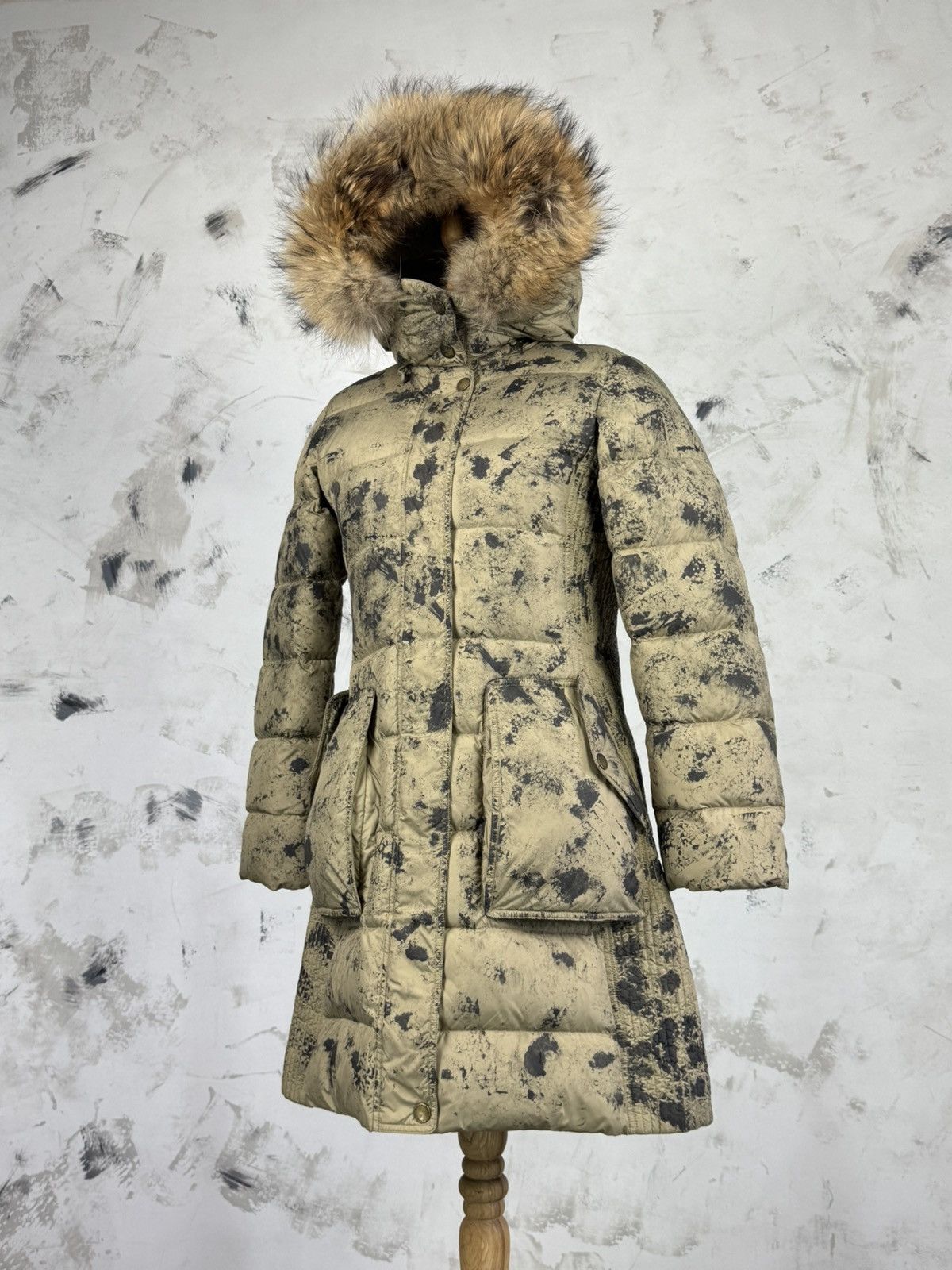 Burberry Burberry Brit Quilted Custom Camo Puffer Jacket Size M - L Size M / US 6-8 / IT 42-44 - 1 Thumbnail