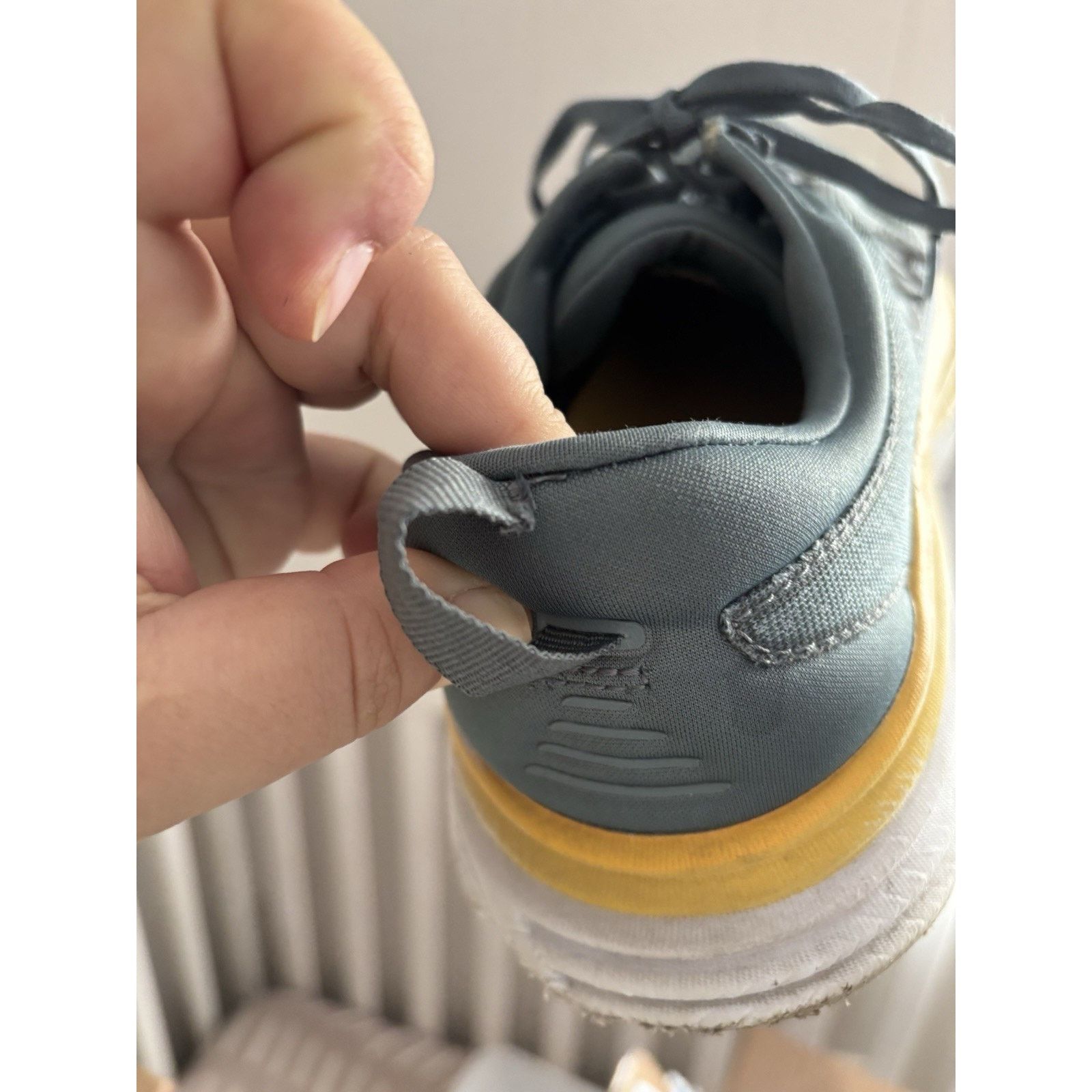 Hoka Hoka One One Men's Bondi 8 Wide Blue Yellow 11.5 2E EU46 Size US 11.5 / EU 44-45 - 12 Thumbnail