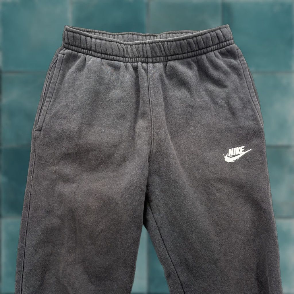 Nike Nike Club Fleece Pants Mens Small Black Joggers Sweatpants Athletic Gym Training Size US 29 - 1 Thumbnail
