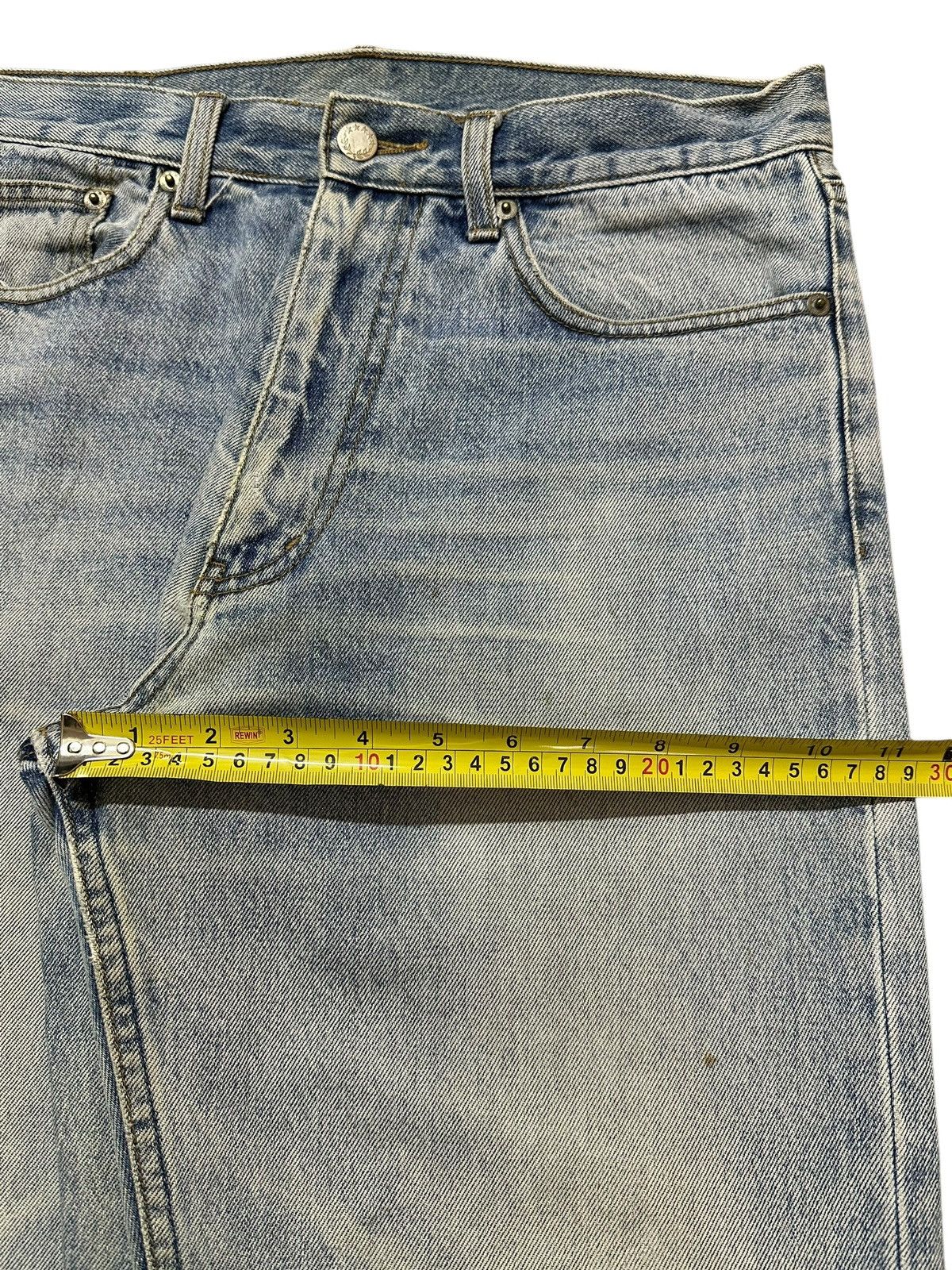 Japanese Brand Vintage Japanese Brand Blue Faded Wash Style Loose Jeans Size US 31 - 14 Thumbnail