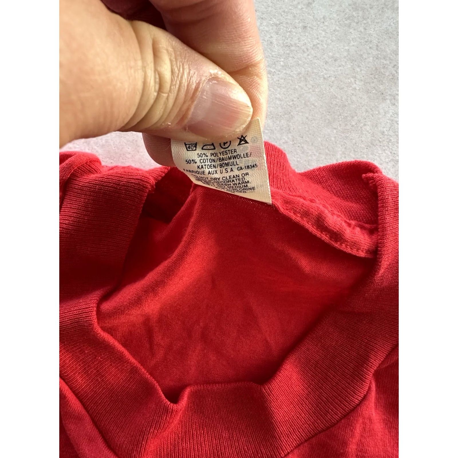 Vintage VINTAGE 90s Single Stitch Coca Cola Graphic Tee XL Red Men T-Shirt Spring Fest 93’ New York Tech Shirt Size ONE SIZE - 4 Thumbnail