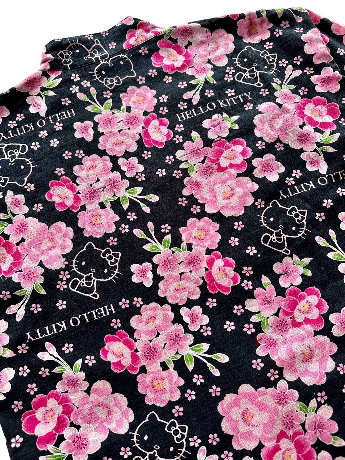Anime × Japanese Brand × Komono Hello Kitty Kimono Size US L / EU 52-54 / 3 - 6 Thumbnail
