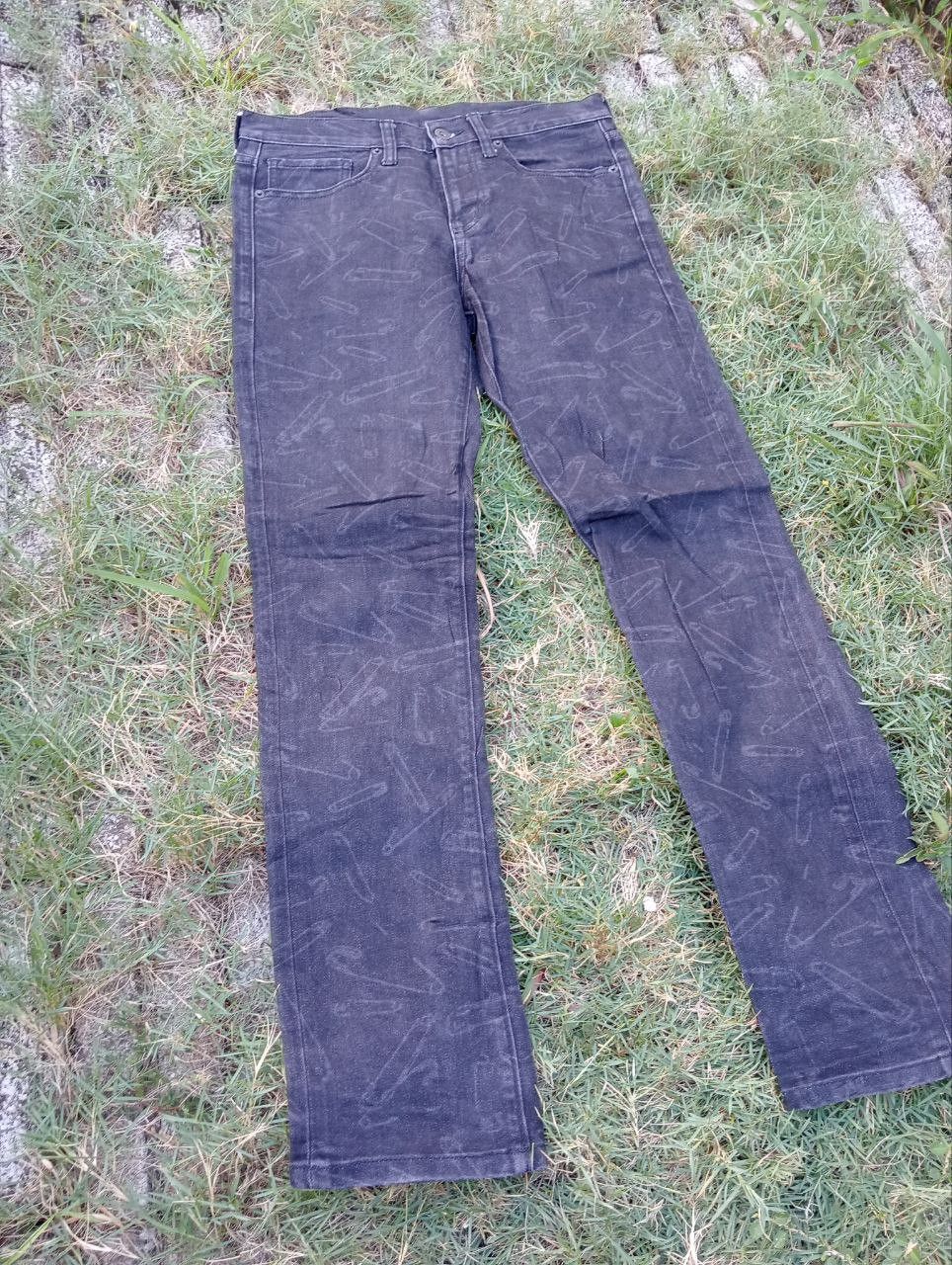Japanese Brand Japanese Safety Pin Design Jeans - Size 29 Size US 29 - 3 Thumbnail