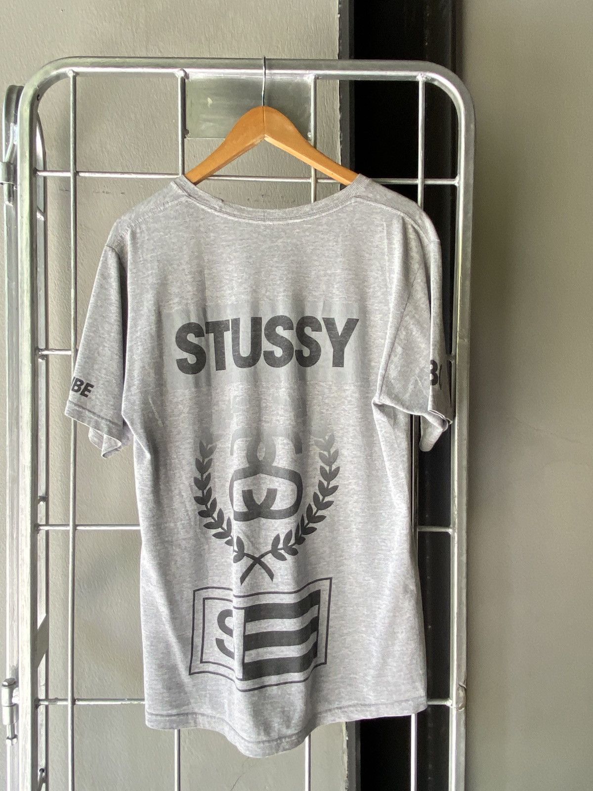Stussy Stussy Gray Crew Neck Short Sleeve T-Shirt Size US L / EU 52-54 / 3 - 10 Thumbnail