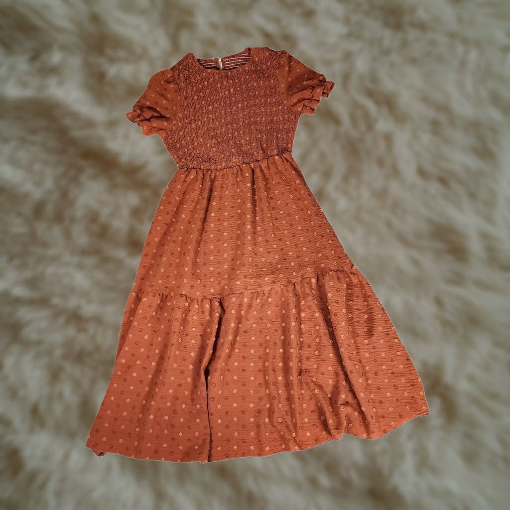 Shein SHEIN Rust Brown Swiss Dot Smocked Midi Dress Boho Tiered Short Puff Sleeve M Dress Womens Size 32" / US 10 / IT 46 - 1 Thumbnail