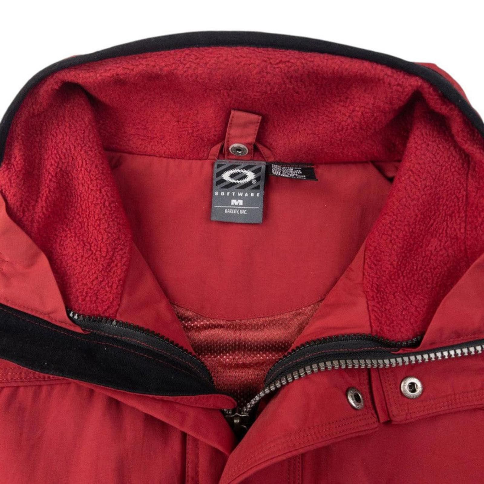 Oakley Vintage Oakley Zip Up Snowboarding Jacket Size L Size US L / EU 52-54 / 3 - 3 Thumbnail
