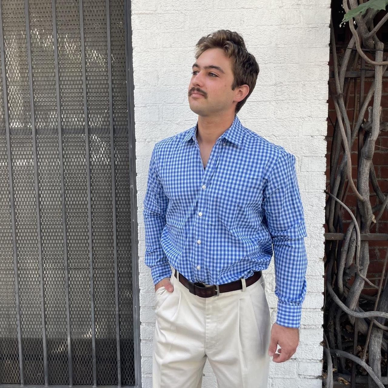 Club Room Club room Blue and white checkered lbutton down shirt sz M Size US M / EU 48-50 / 2 - 1 Thumbnail