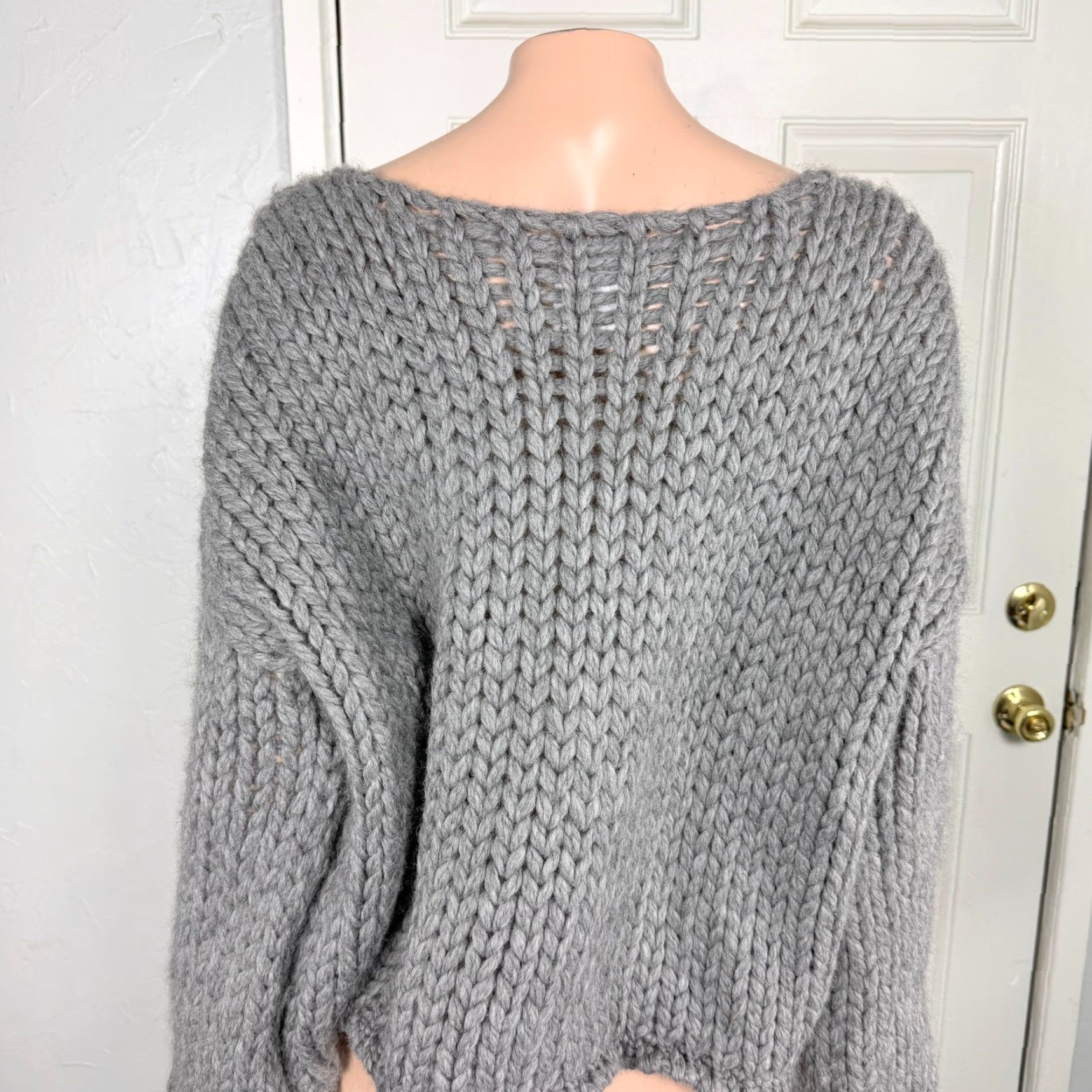 Vintage MJ Watson Women's Sweater Large Alpaca Scoop Knit Italy ORGANIC Gray Long Sleeve Pullover Casual Vintage No? Size L / US 10 / IT 46 - 3 Thumbnail