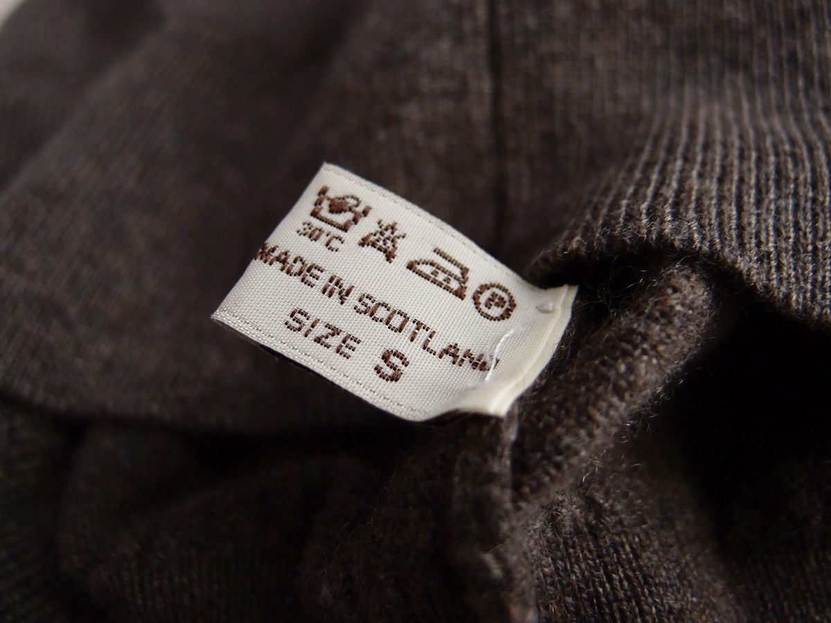 Turnbull & Asser Turnbull & Asser Cashmere V-Neck Jumper Made in Scotland Size US S / EU 44-46 / 1 - 11 Thumbnail