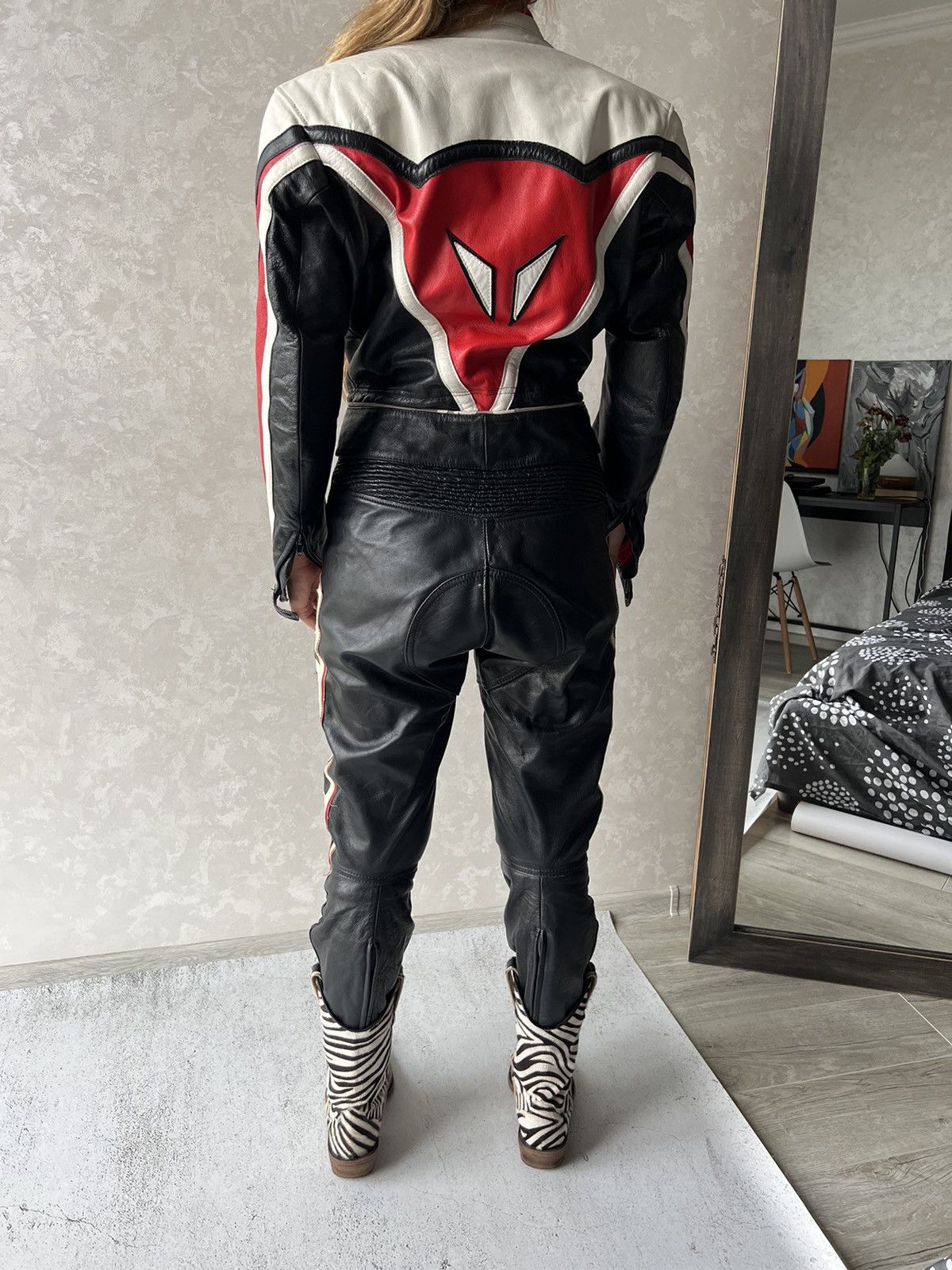 Dainese × Honda × Marlboro Dainese Vintage First Class Leather Motor Suit Jacket, Pants Size S / US 4 / IT 40 - 8 Thumbnail