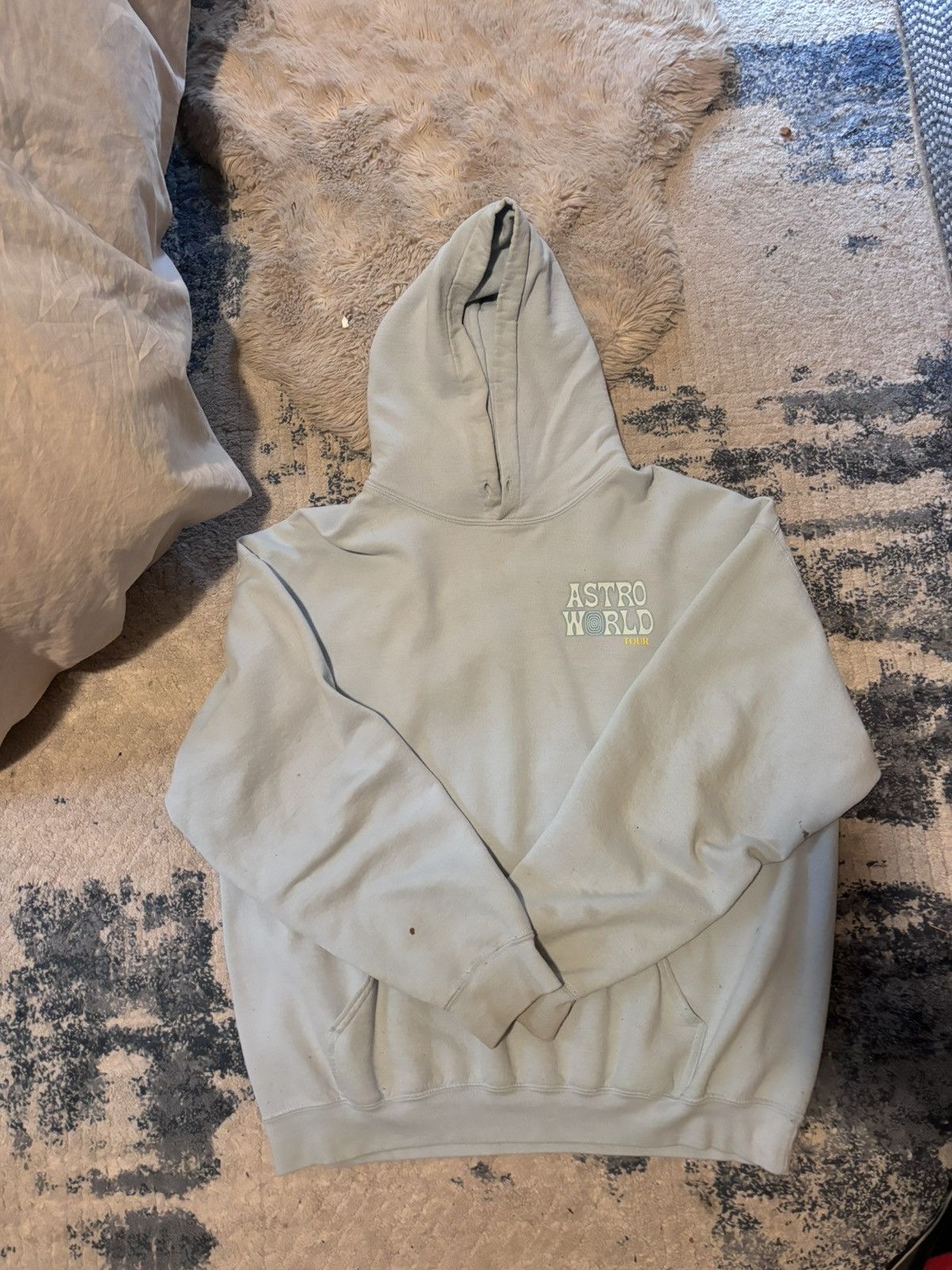 Travis Scott Astroworld staff tour hoodie Size US L / EU 52-54 / 3 - 1 Thumbnail