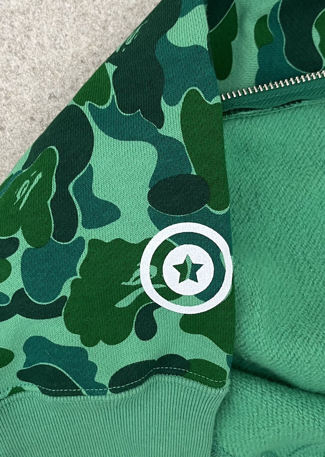 Bape Bape Shibuya only Green Camo Size US L / EU 52-54 / 3 - 7 Thumbnail