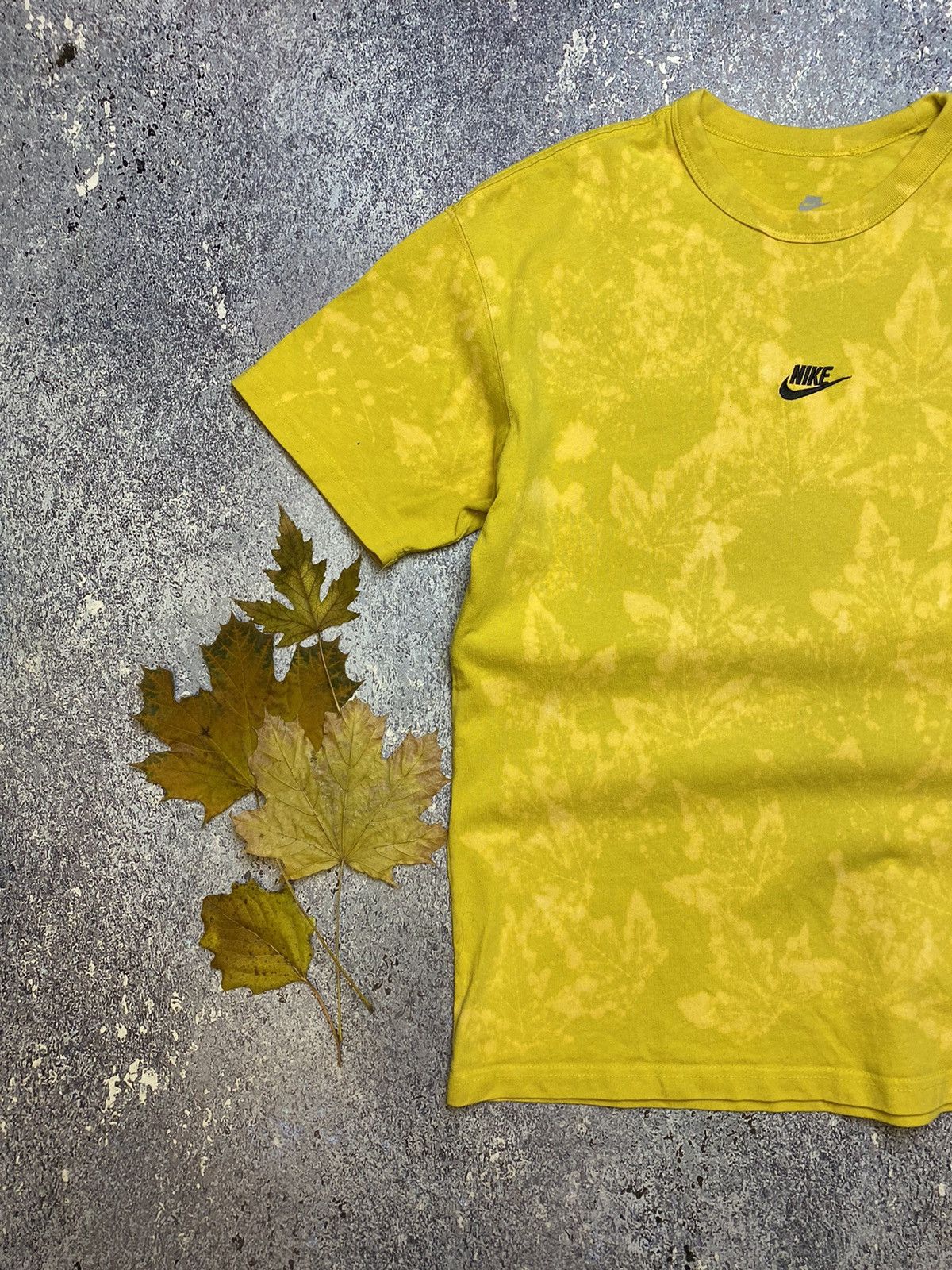 Nike 💥CRAZY NIKE CUSTOM MADE AUTUMN TEE Size US M / EU 48-50 / 2 - 3 Thumbnail