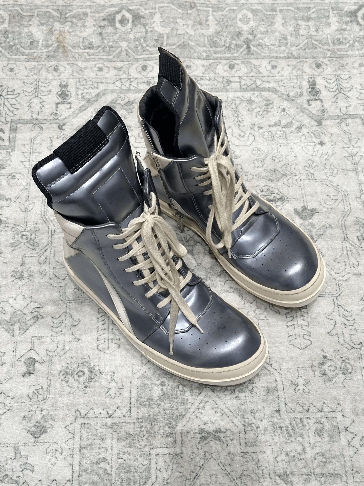 Rick Owens Rick Owens Silver High-Top Sneakers Size US 7 / EU 40 - 1 Thumbnail