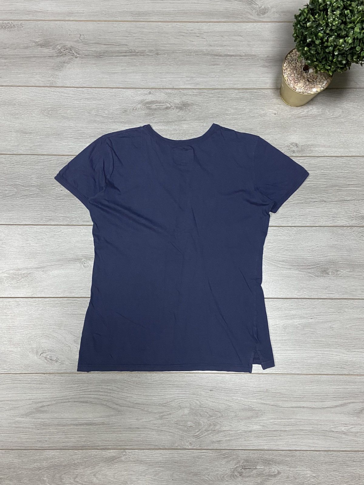 Vivienne Westwood Vivienne Westwood vintage big ORB t-shirt designer Size US L / EU 52-54 / 3 - 7 Thumbnail