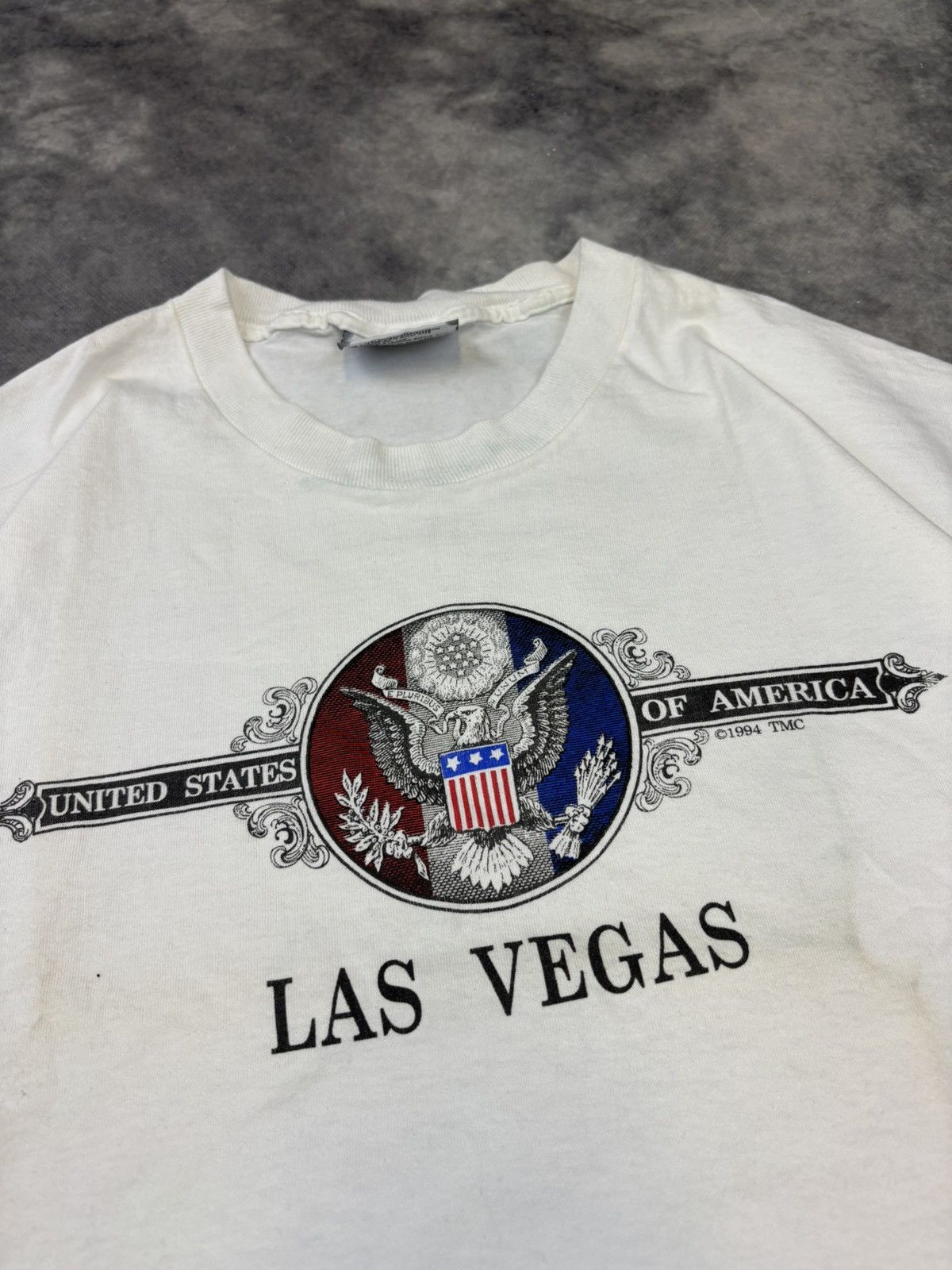 Vintage Vintage Lee made in USA Las Vegas 1994 graph if t shirt 90s Size US XL / EU 56 / 4 - 3 Thumbnail