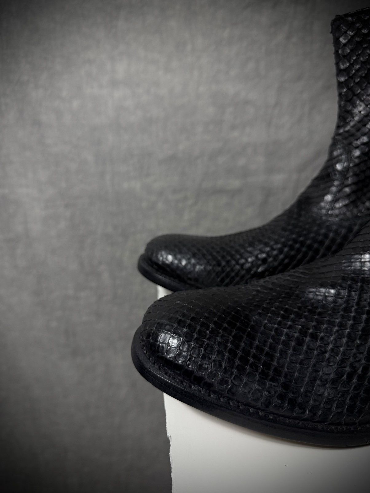 Carpe Diem Carpe Diem Python Leather Side-Zip Boots Size US 9 / EU 42 - 9 Thumbnail