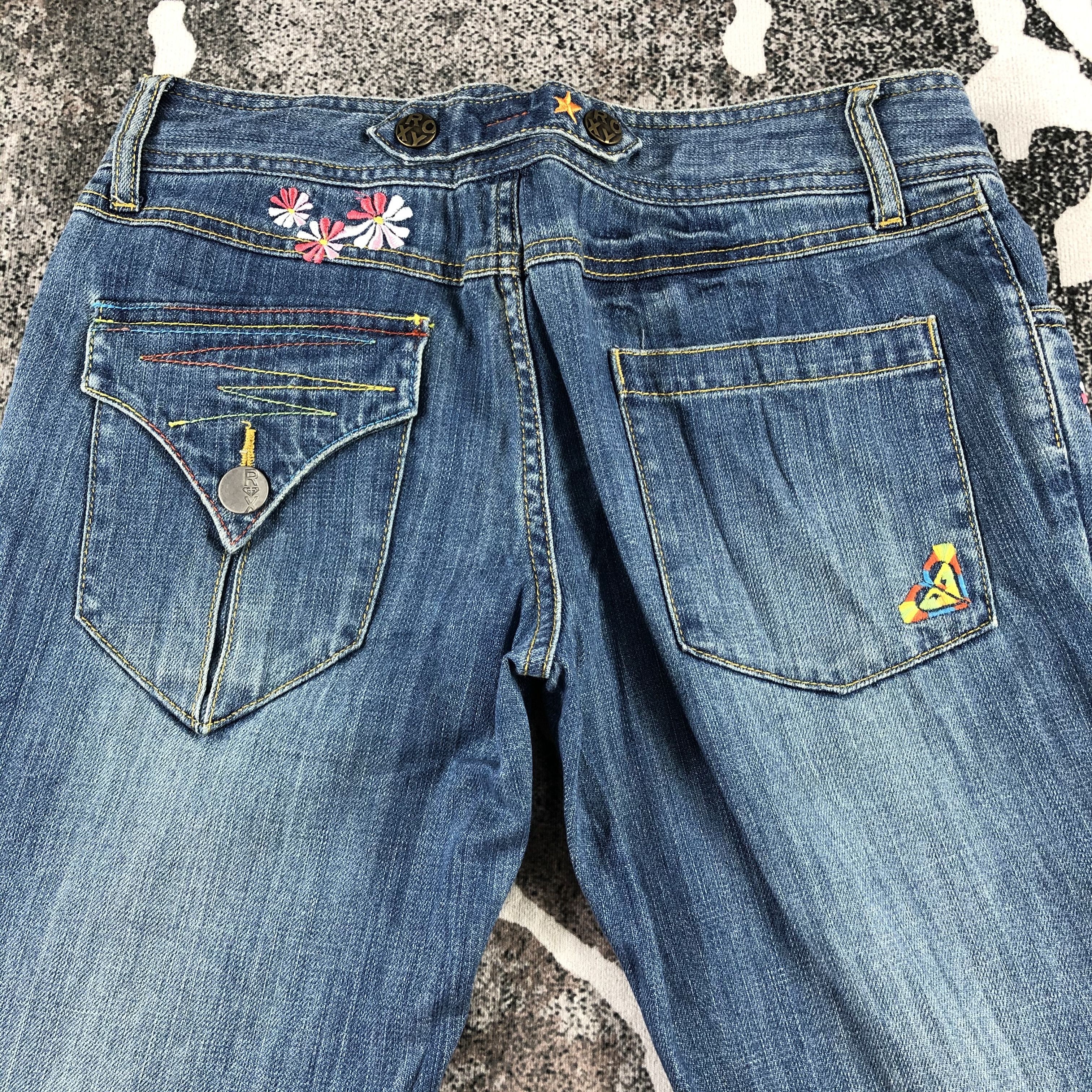 Quiksilver Roxy Jeans BLue Flare Denim KJ1279 Size 30" / US 8 / IT 44 - 4 Thumbnail