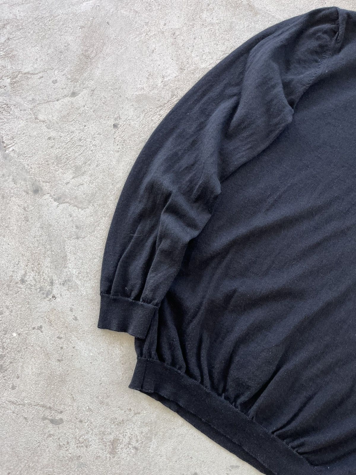 Gucci Vintage Gucci Tom Ford Wool Turtleneck Black Minimalistic Size US XXL / EU 58 / 5 - 2 Thumbnail