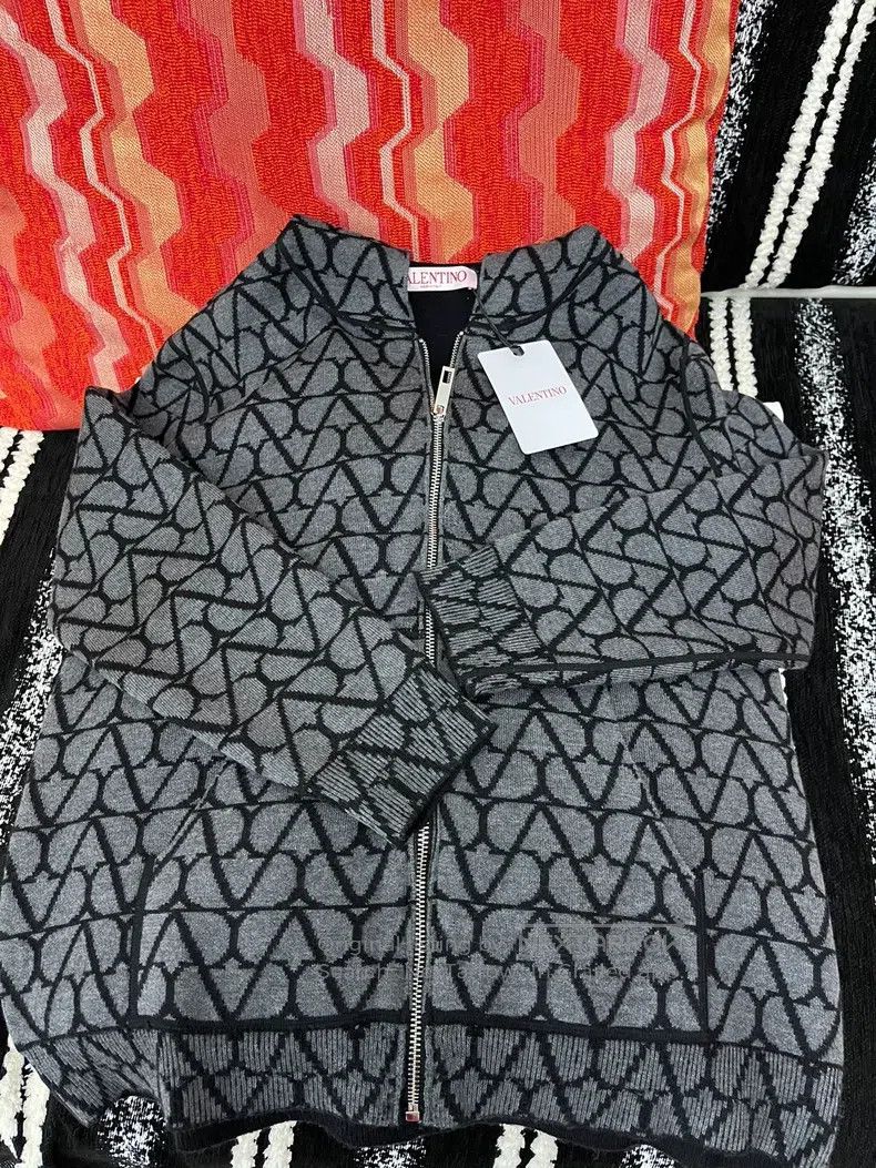 Valentino Valentino Knitted coat Size L / US 10 / IT 46 - 1 Thumbnail
