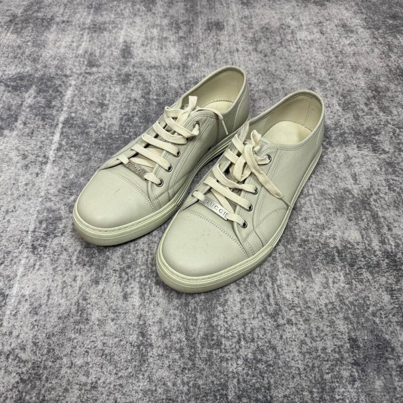 Gucci Gucci Full Leather Low-top Sneakers in Gray Size US 10.5 / EU 43-44 - 1 Thumbnail