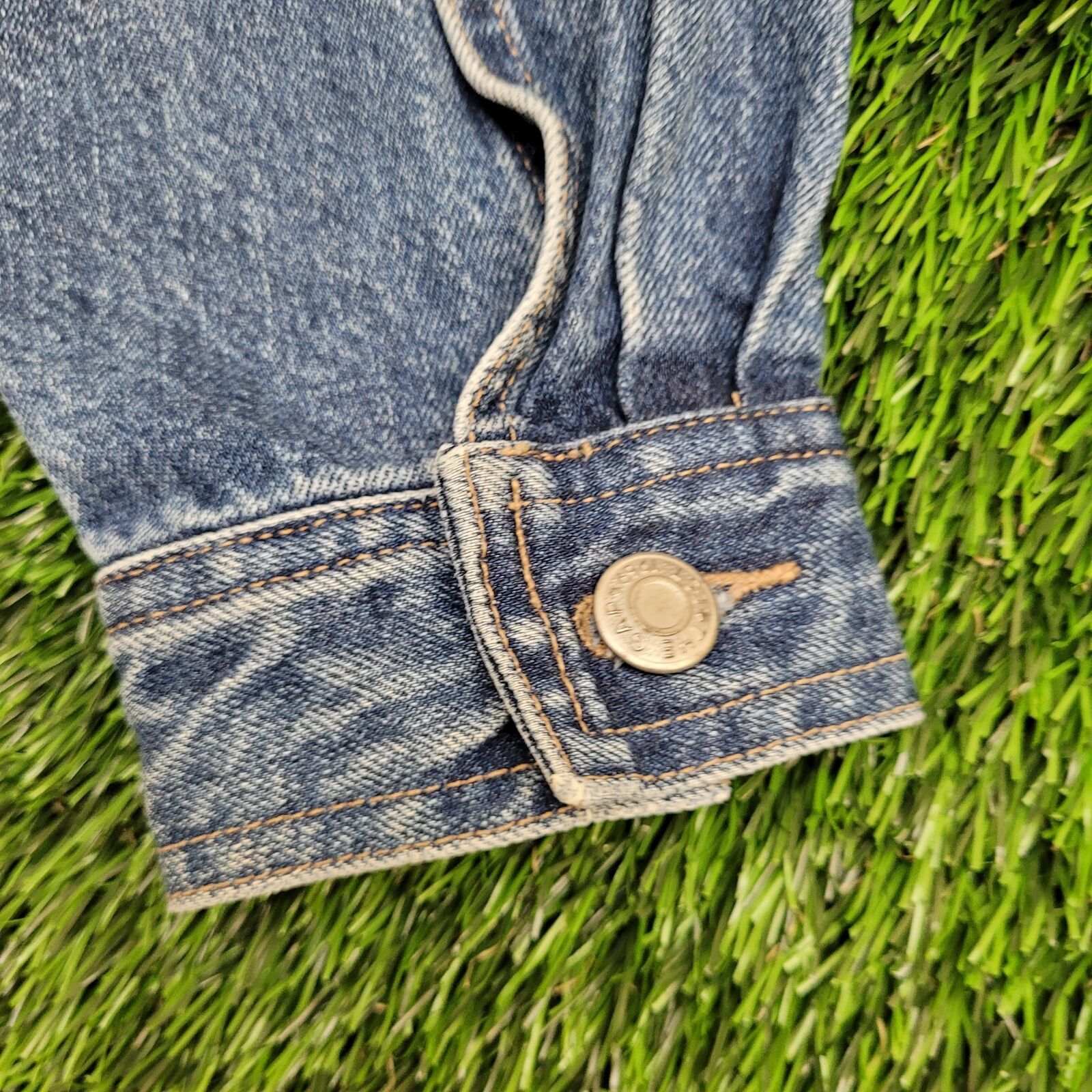 Gap VTG GAP Cropped Denim Jacket Womens 2XS/XS Belted Waist Size XS / US 0-2 / IT 36-38 - 4 Thumbnail