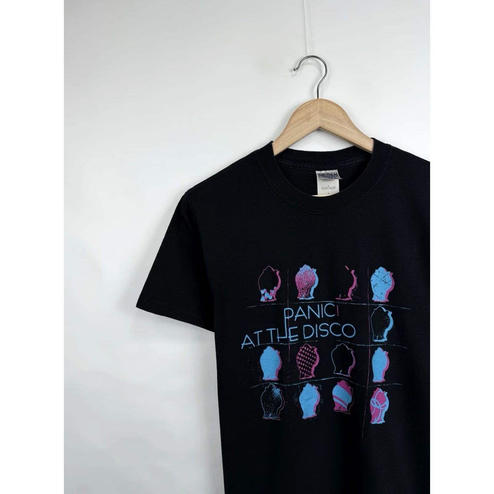 Gildan VINTAGE Panic At The Disco T-Shirt Retro Black S Mens Gildan Shirt Rare 90s Size US S / EU 44-46 / 1 - 2 Thumbnail