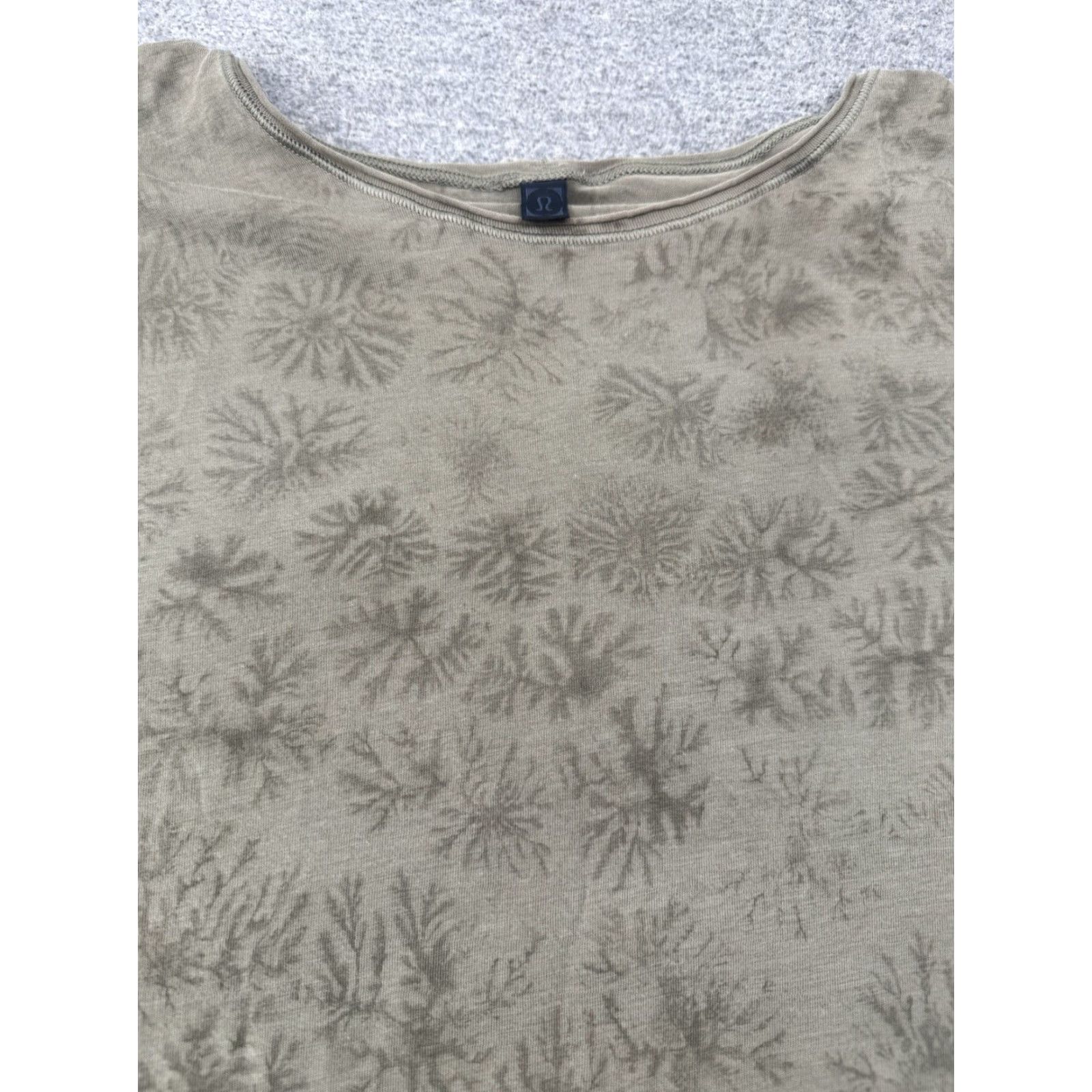 Lululemon Lululemon T-Shirt Short Sleeve Mens Medium Green Lightweight Pullover Crew Neck Activewear Stretch Logo Classic Modern Size US M / EU 48-50 / 2 - 2 Thumbnail