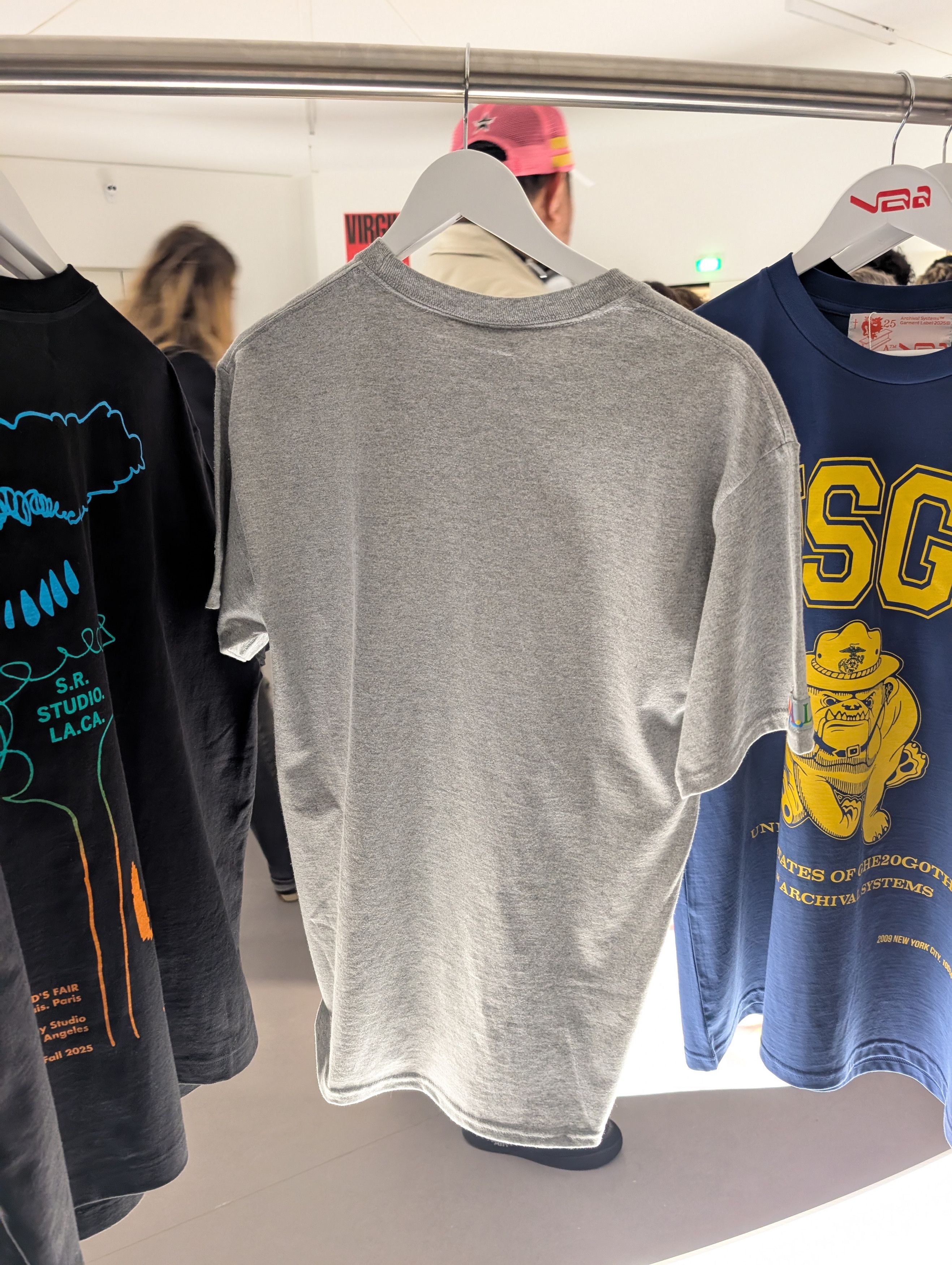 Virgil Abloh LIMITED Colette × Virgil Abloh × Champion T-Shirt XXL vaa Size US XXL / EU 58 / 5 - 3 Thumbnail
