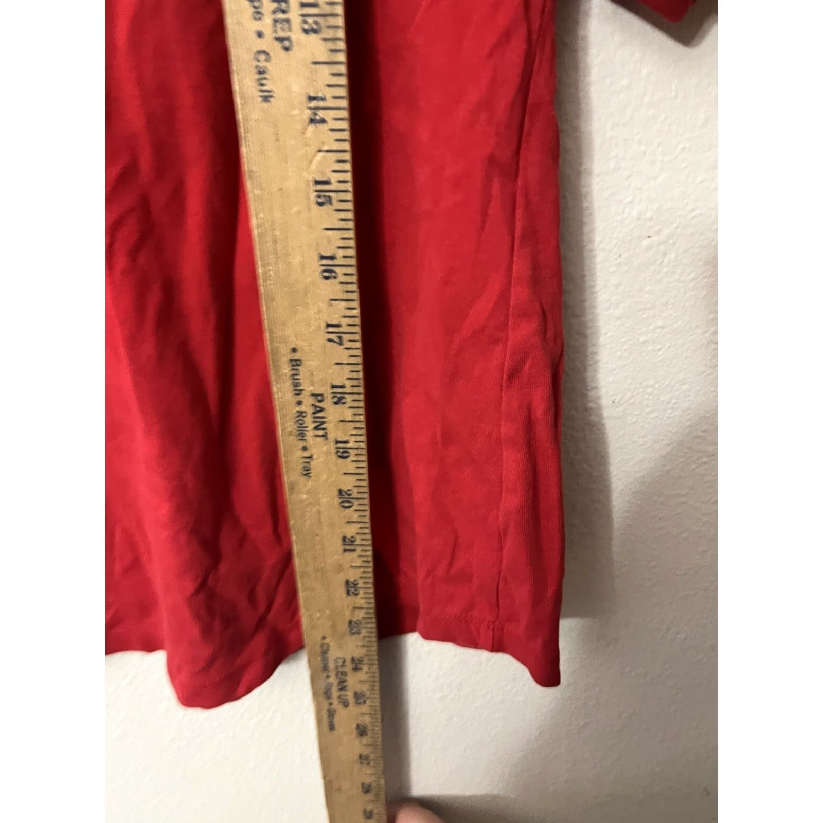 Talbots VINTAGE? Wait the item is Talbots Stretch Weekend Tee Size Medium Red Short Sleeve Women Size 32" / US 10 / IT 46 - 4 Thumbnail