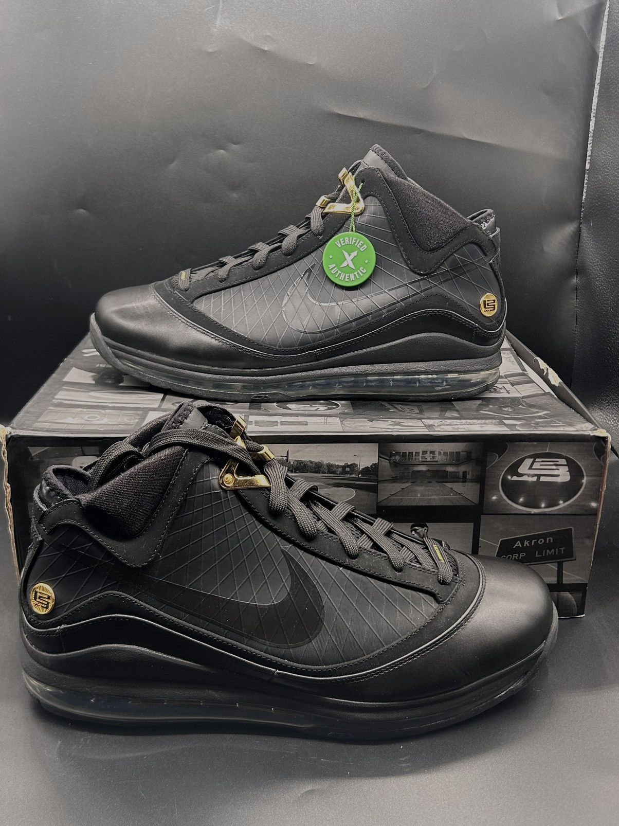 Nike Size 13 - Nike Air Max LeBron 7 “Phantom” 2009 Size US 13 / EU 46 - 7 Thumbnail