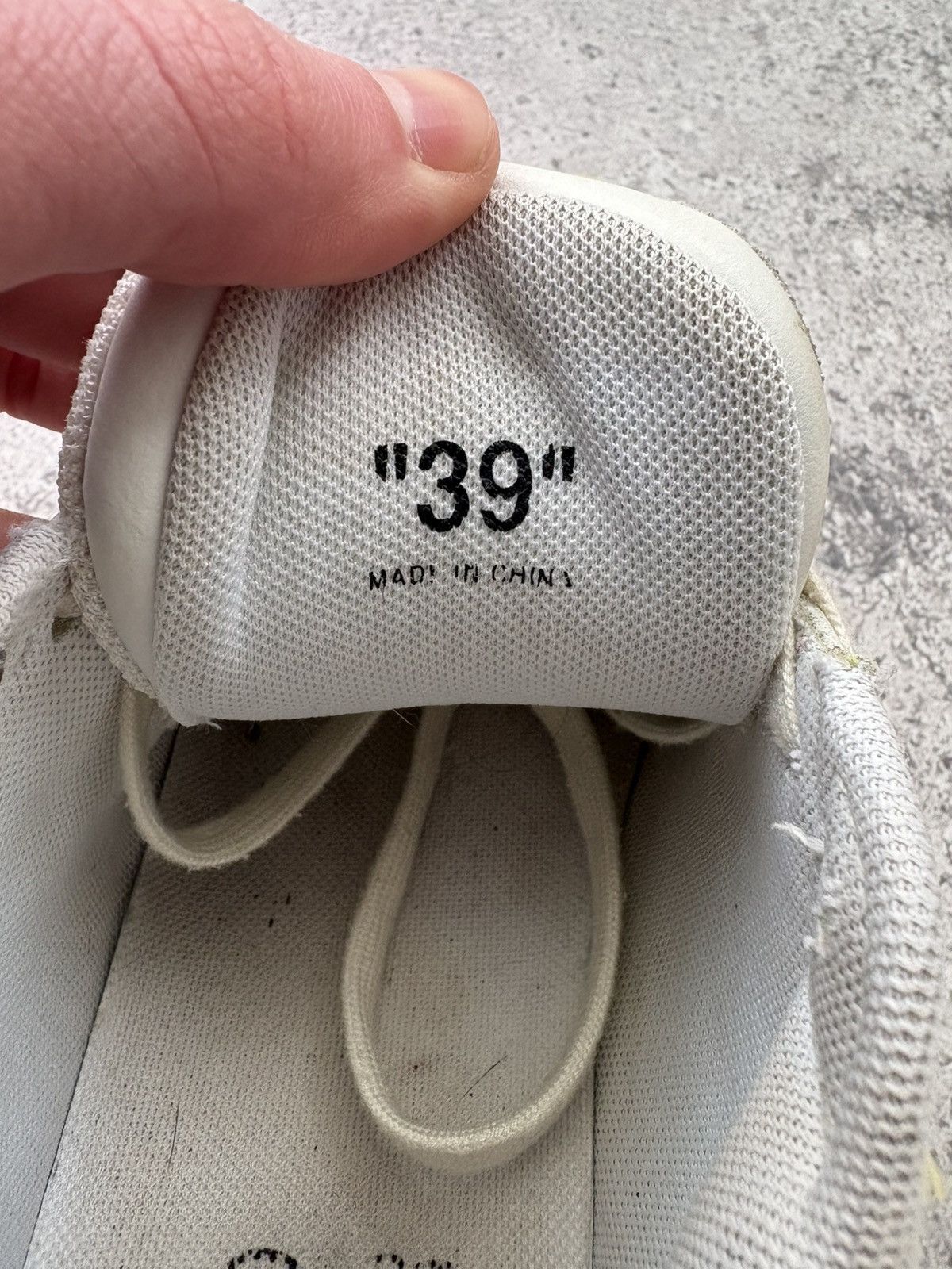 Off-White Off White Out Of Office Sneakers Size US 6 / EU 39 - 8 Thumbnail