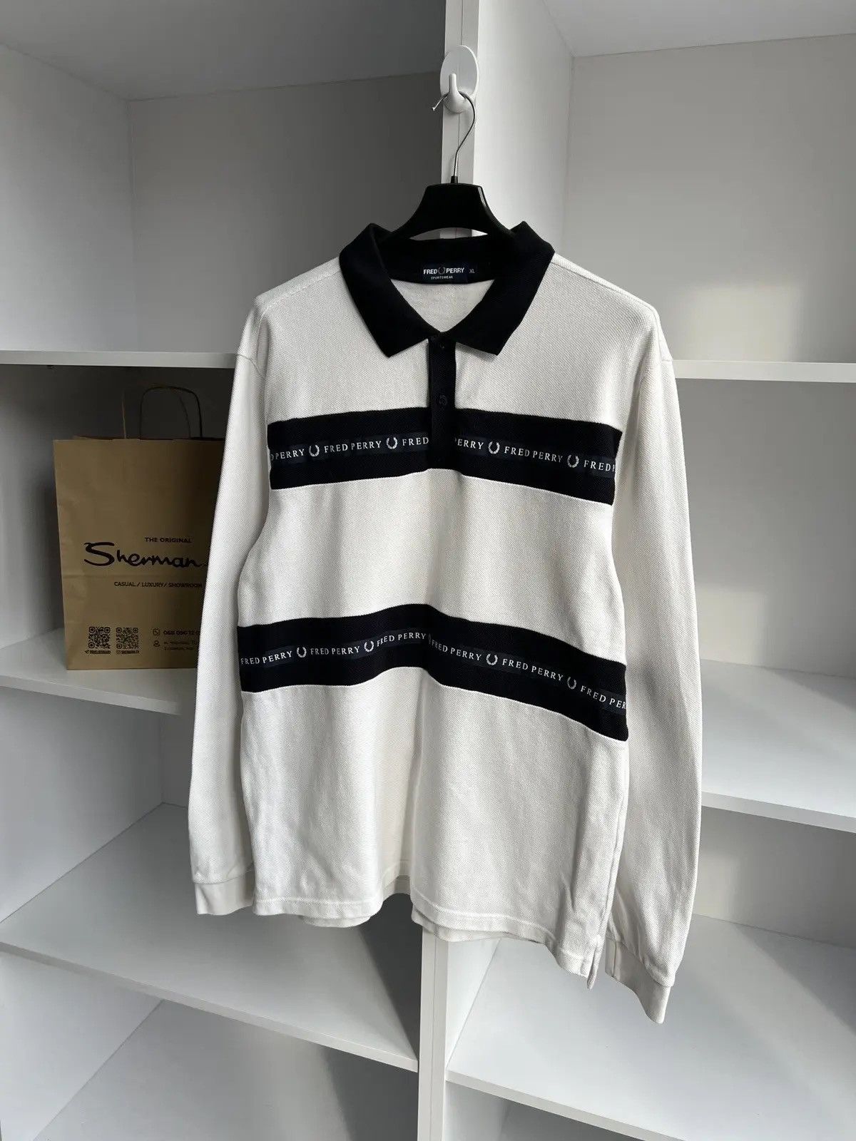 Fred Perry × Vintage Vintage Fred Perry Logo Rugby long sleeve Size US XL / EU 56 / 4 - 4 Thumbnail