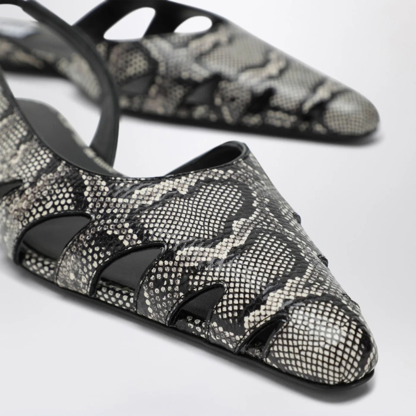 Alaia o1d2blof0426 Printed Leather Slingback Ballerinas Size US 7 / IT 37 - 5 Thumbnail